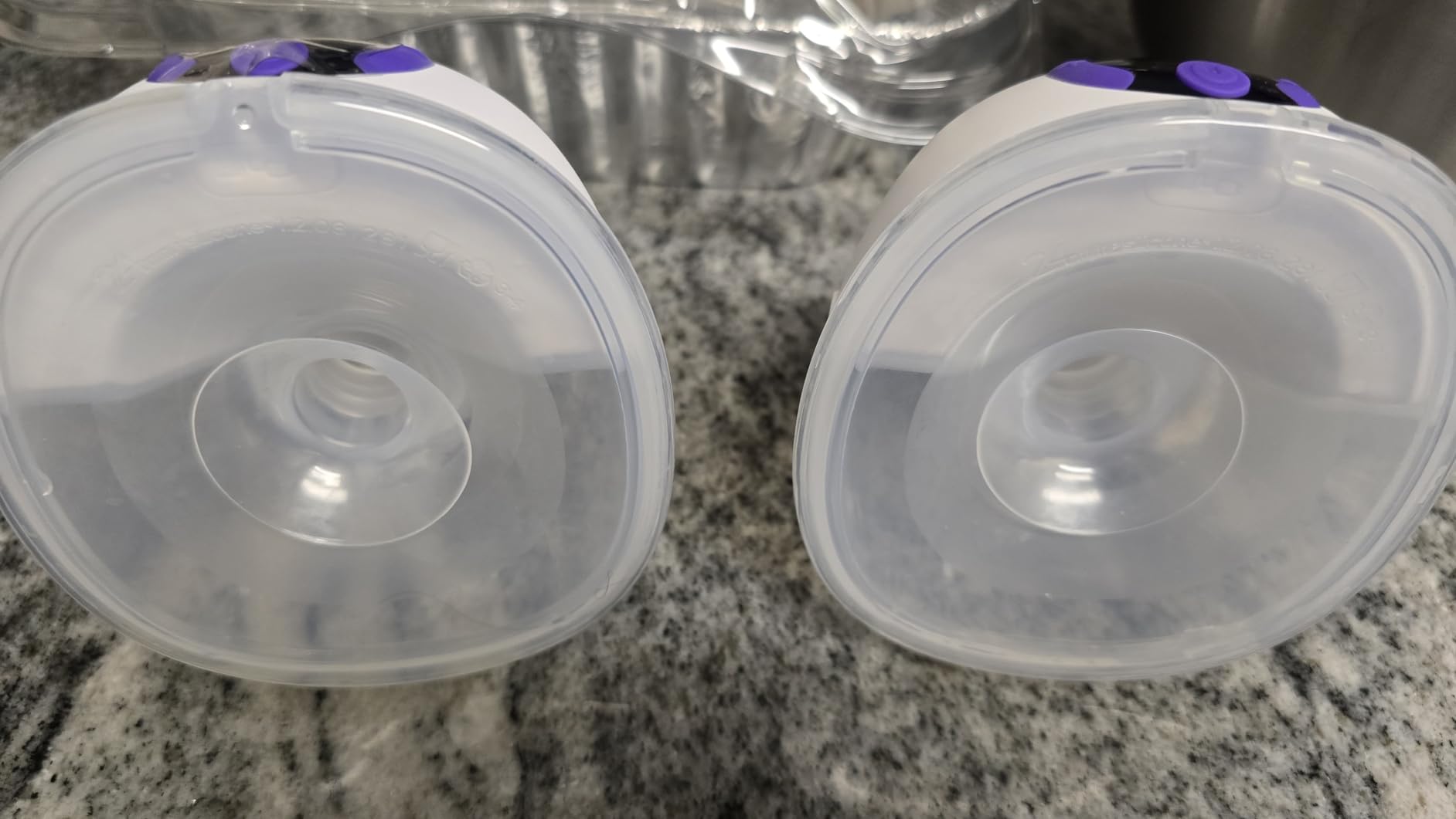 Lansinoh Discreet Duo Wearable Breast Pump, Hands Free Breast Pump, 4 Pumping Modes, 9 Levels Hospital Strength Suction, LED Display, Leak-Resistant Design, 2 Breast Flange Sizes Included: 24mm & 21mm customer photo 1
