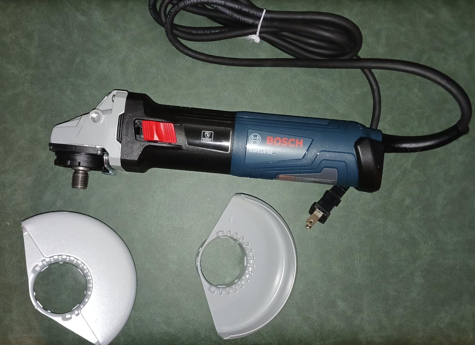 BOSCH GWS14-50 5 In. Angle Grinder | Compact, Powerful 13-Amp Motor with Slide Switch customer photo 1