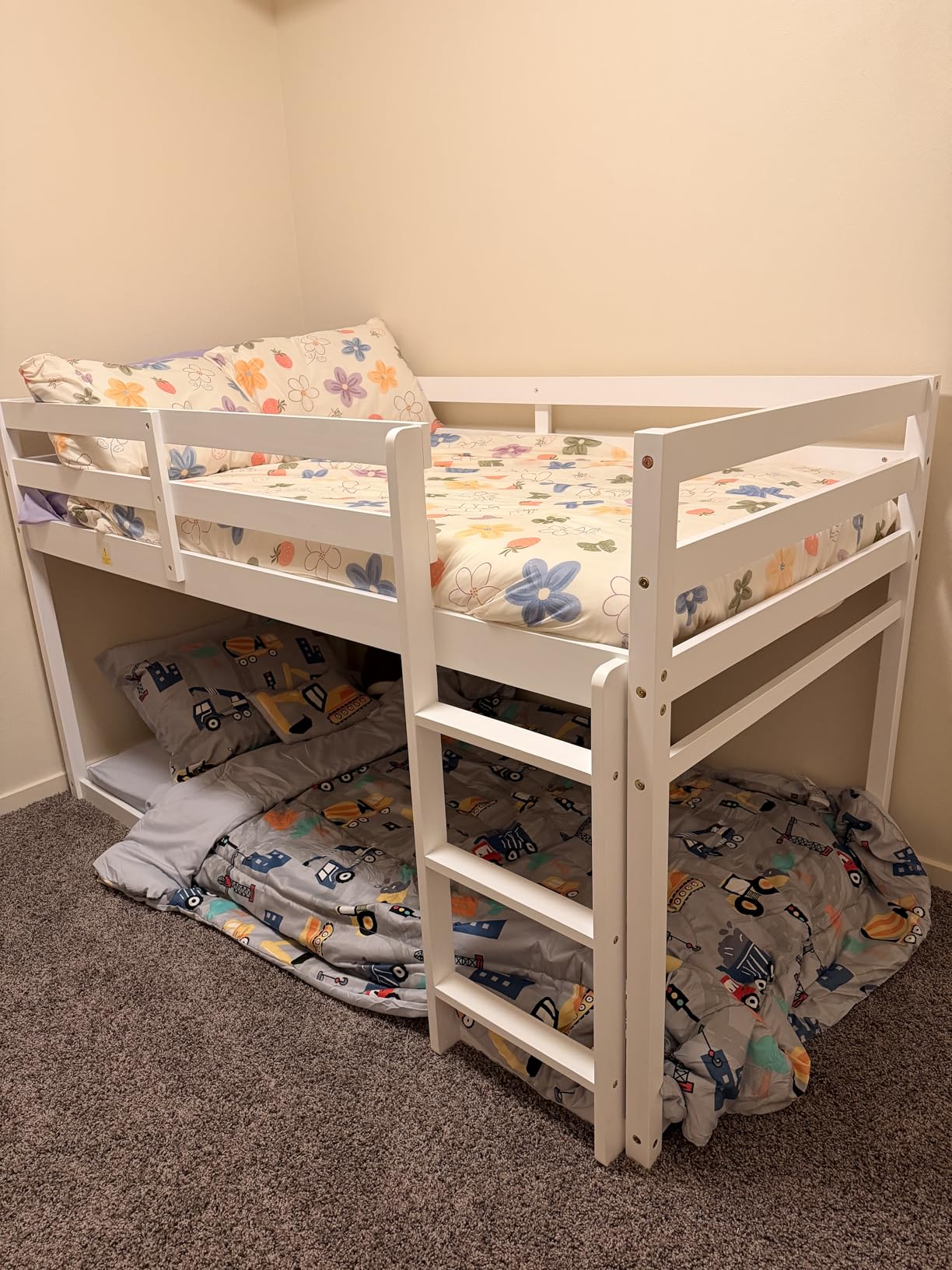TOLEAD Low Bunk Bed Twin Over Twin, Floor Bunk Bed with Ladder, Twin Bunk Bed with Full Guardrails, Wooden Bunk Bed for Juniors, Boys, Girls, Kids, Bedrooms (Natural) customer photo 1