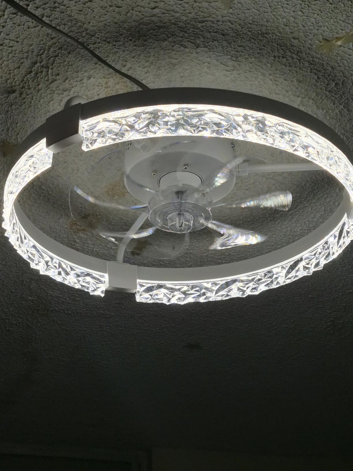 LEDIARY 20 Inch Low Profile Ceiling Fans with Lights and Remote, Fandelier Ceiling Fan Flush Mount, 3000K-6000K Dimmable LED Fan Light, White Modern Ceiling Fans with Lights for Bedroom customer photo 1