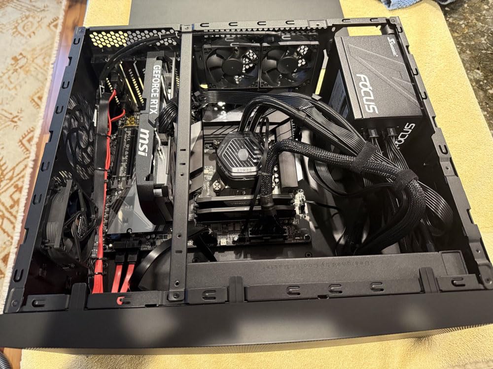 Gigabyte Z890 AORUS PRO ICE Intel Core Ultra (Series 2) LGA 1851 Motherboard, ATX, DDR5, 5X M.2, PCIe 5.0, Thunderbolt 4, WIFI7, 5GbE LAN, EZ-Latch customer photo 1