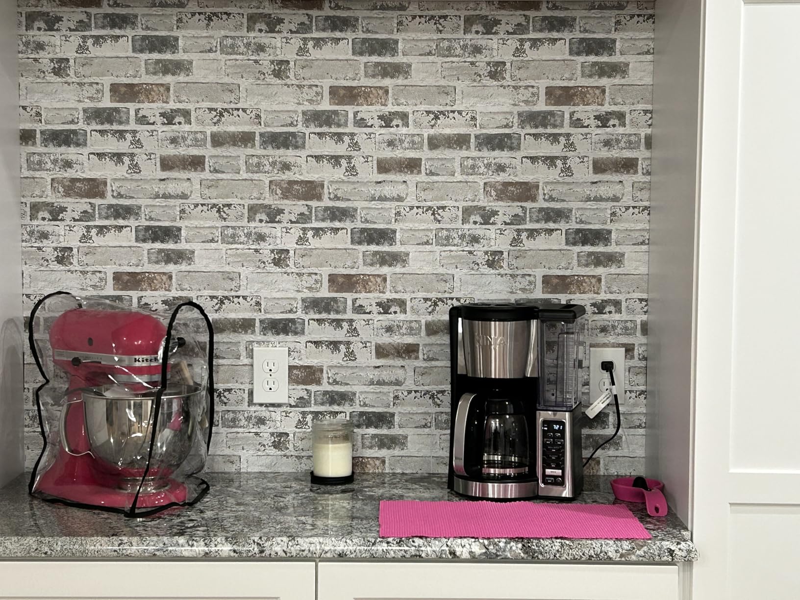 Brick Wallpaper Peel and Stick Wallpaper 17.3