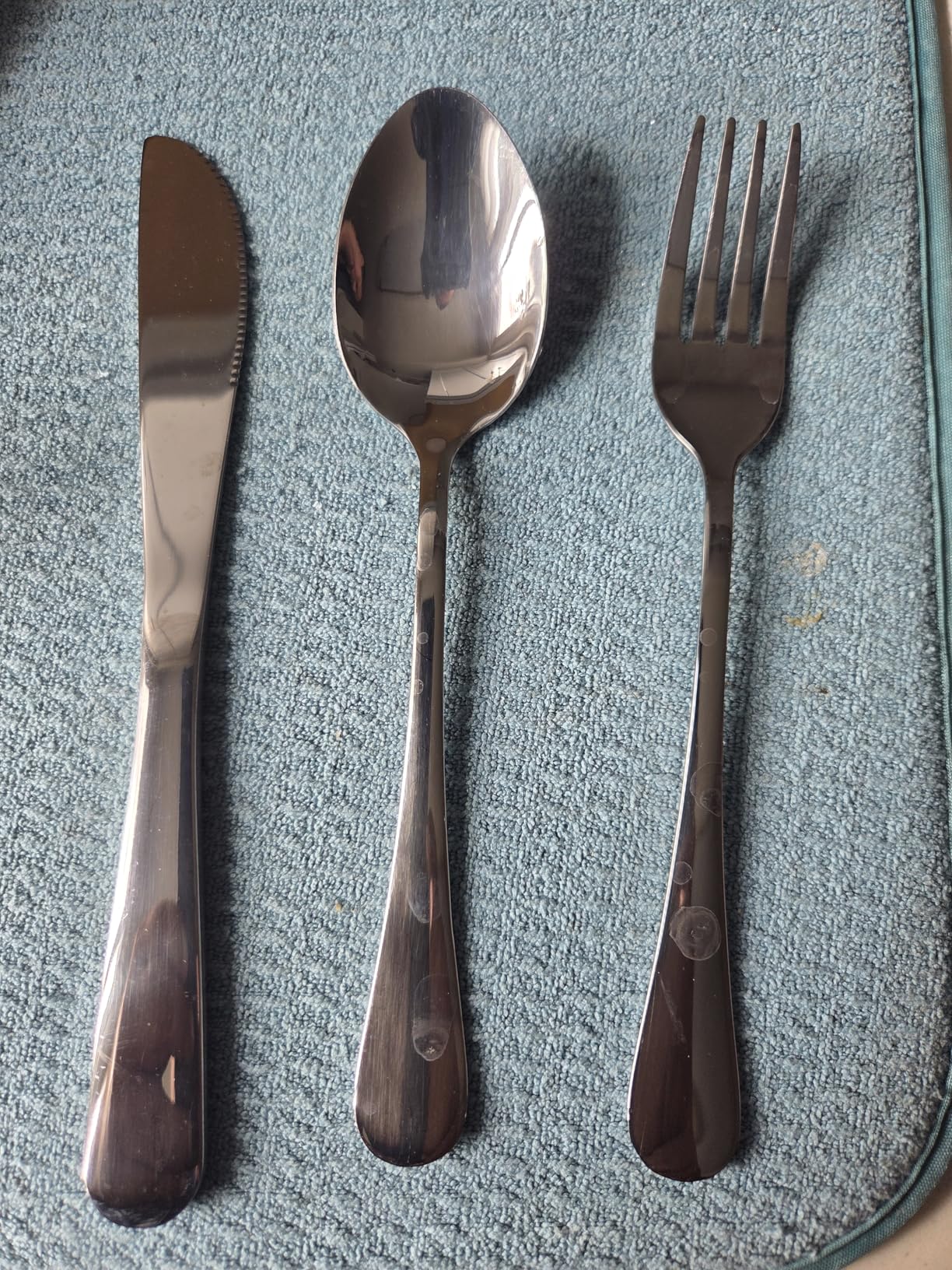 Travel Utensils with Case, 4-Piece Stainless Steel Portable Cutlery Set, Reinforced Case with Buckle Design, Lunch Box for Camping Work School, Include Fork Spoon Knife, Dishwasher Safe, Black customer photo 1