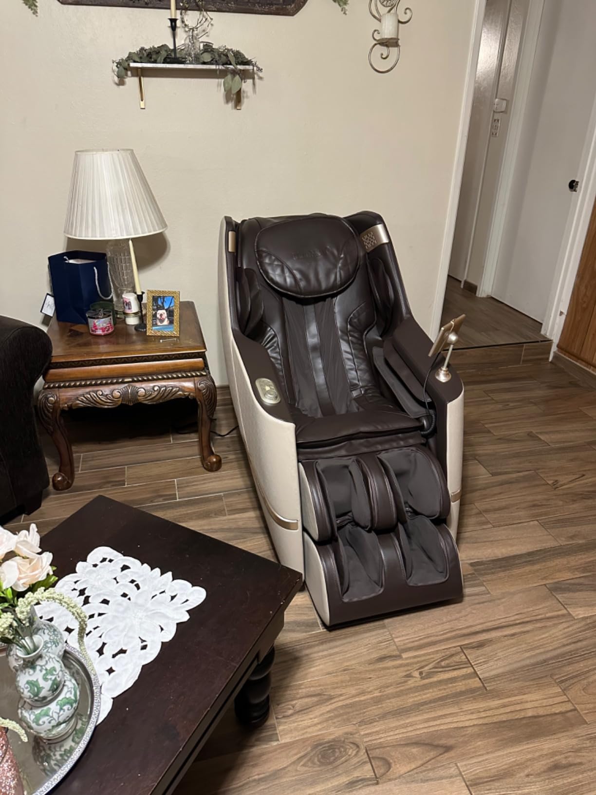 iBooMas Massage Chair, 2026 SL-Track Zero Gravity Shiatsu Massage Chairs Full Body and Recliner, 12 Modes, Body Scan, APP, Foot Rollers, Heat, Airbags, Bluetooth, Thai Stretch(Brown) customer photo 2
