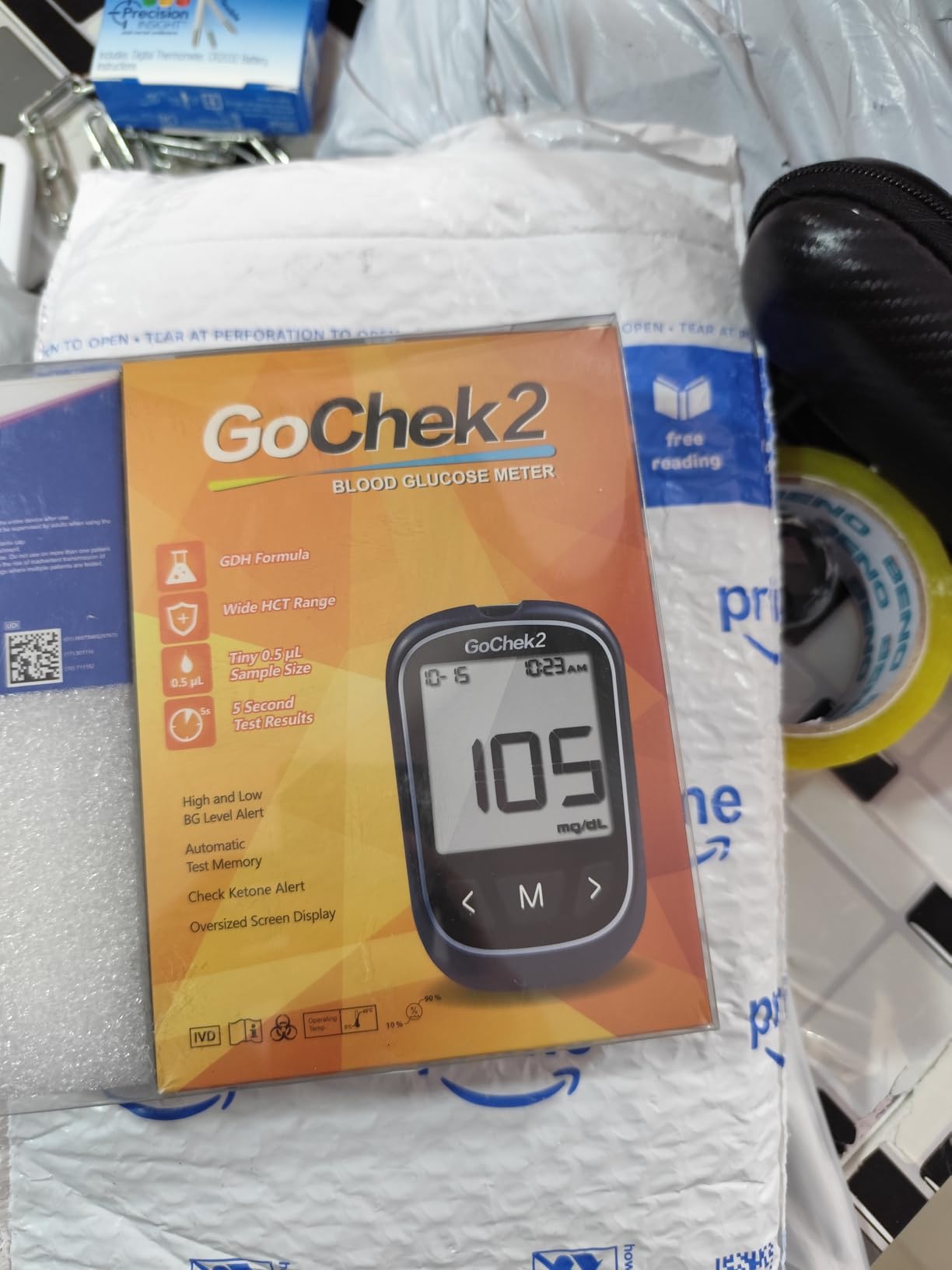 MicroTech Blood Glucose Monitor Kit 100 Strips & Lancets, No Coding, 500 Storage, Wider HCT for Family customer photo 1
