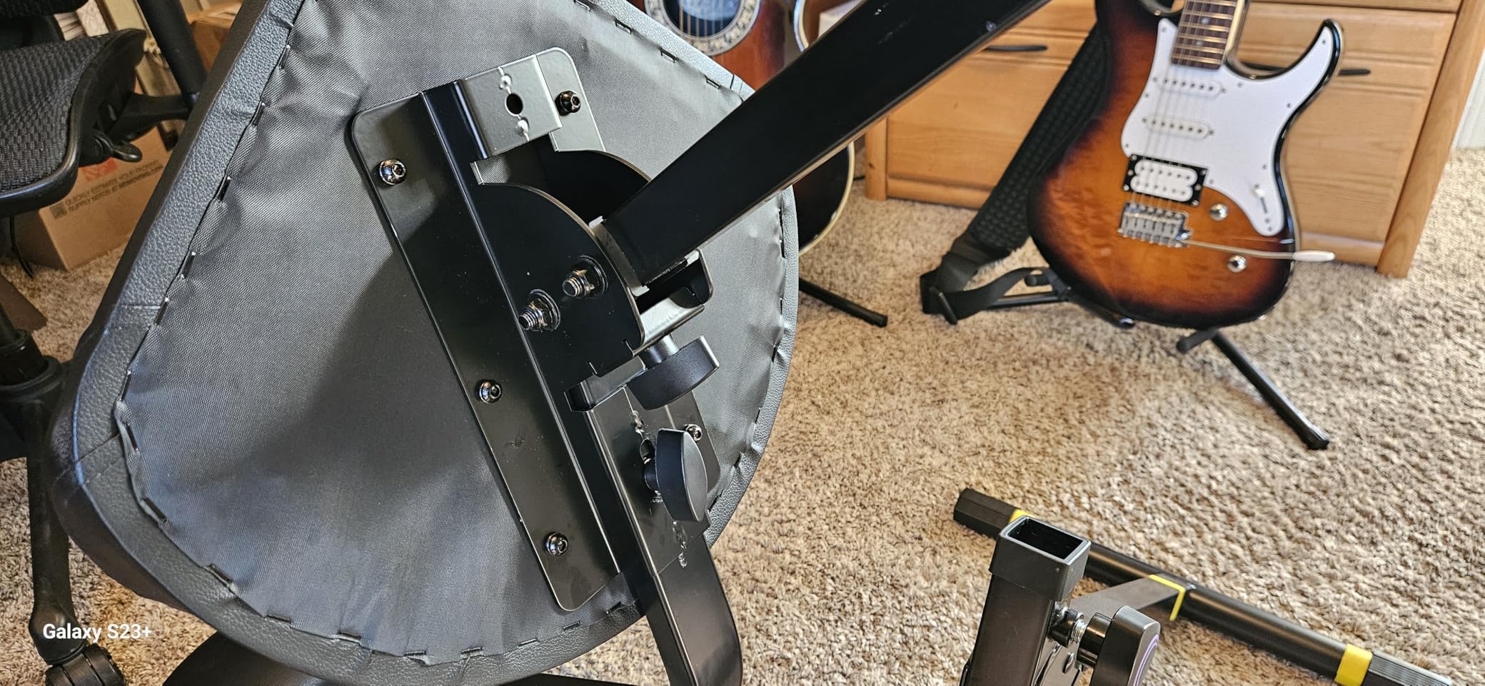 Liquid Stands Guitar Stool, Adjustable Piano Stool - Professional Musician Drum Throne with Backrest - Guitar Seat Drum Seat, Musician Stool, Chair, Guitar Chair for Adults, Kids, Drummer, Guitarist customer photo 2