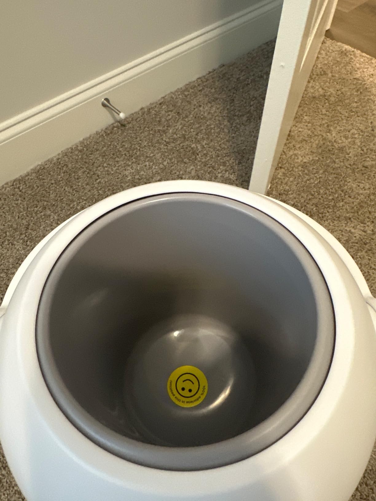 L.A. BABY Magic Diaper Pail - Patented 100% Odor-Free System with Child-Safe Lock, No Refills Required, Works with Regular Trash Bags, White customer photo 2
