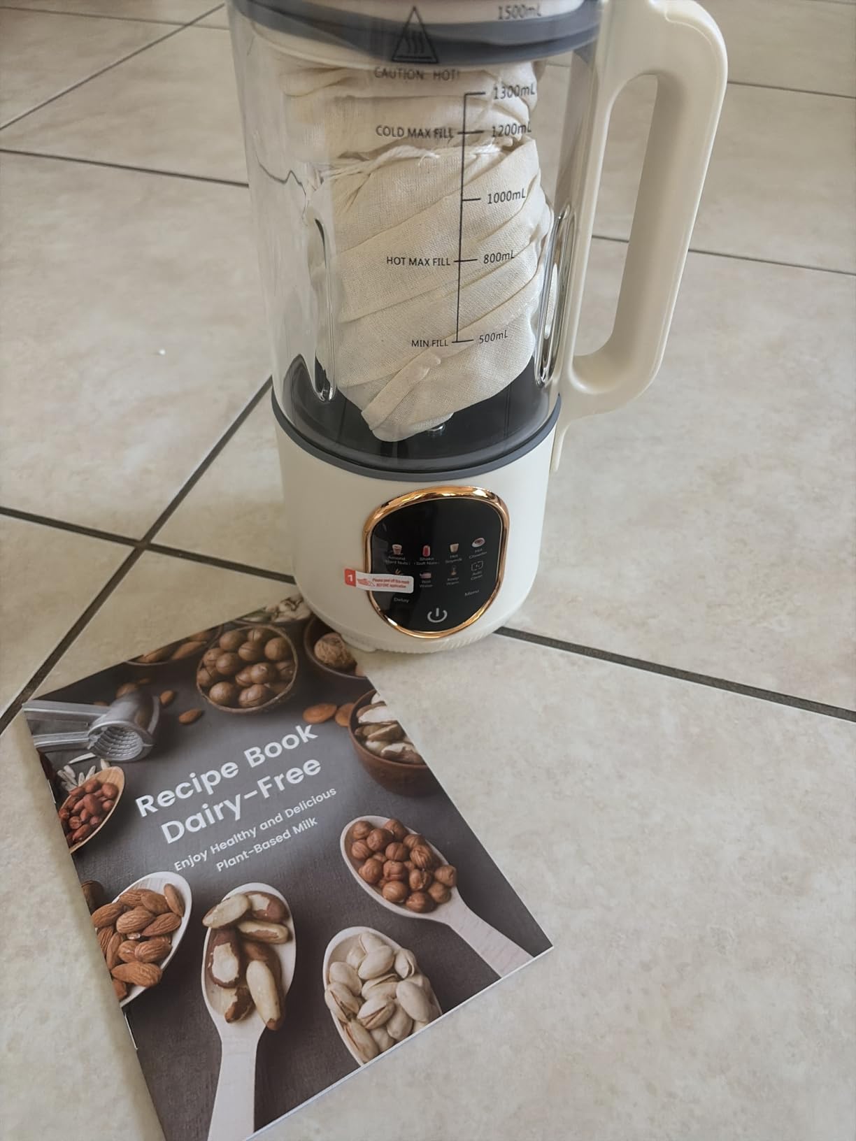 50oz Nut Milk Maker, 10 in 1 Automatic Nut Milk Maker with 20 Blades, Almond Milk Machine, Plant Based Milks Homemade Oat, Chowder, Juice, Soy Milk Machine with Delay Start, Boil Water, Keep Warm & Auto Clean customer photo 2