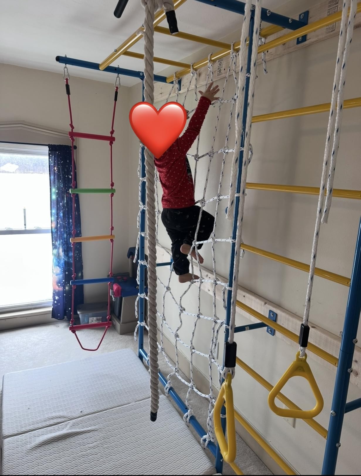 VEVOR Indoor Jungle Gym for Toddlers, 7-in-1 Climbing Playset with Carbon Steel Swedish Ladder, Wall Ladder, Pull-Up Bar, Rope Ladder, and Gymnastic Rings customer photo 2