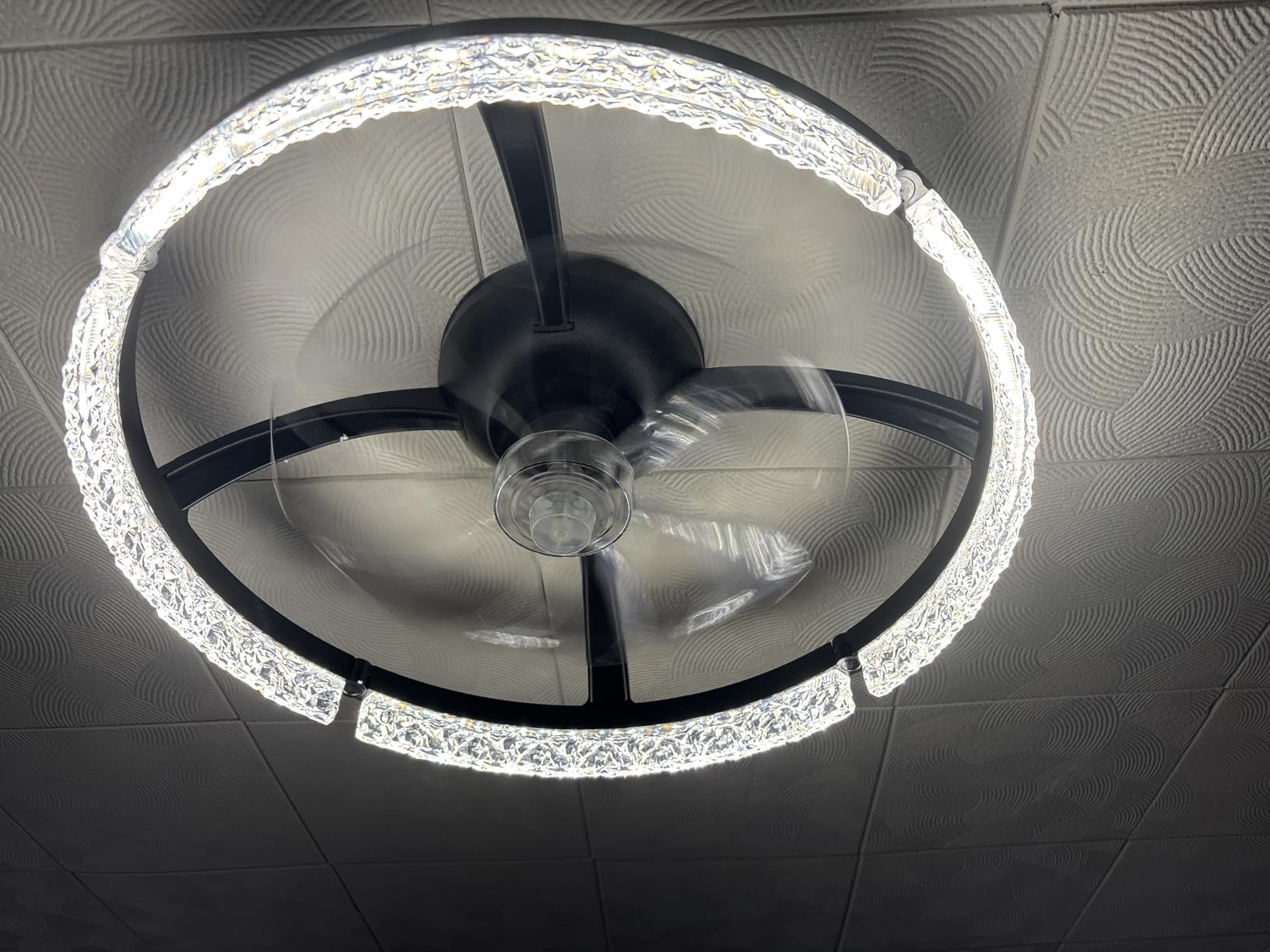 addlon Ceiling Fans with Lights and Remote, 20'' Low Profile Ceiling Fans, 3000-6000K Dimmable Modern Flush Mount LED Fan Light, Fandelier Ceiling Fan for Bedroom, Kitchen, Living Room, Black customer photo 2