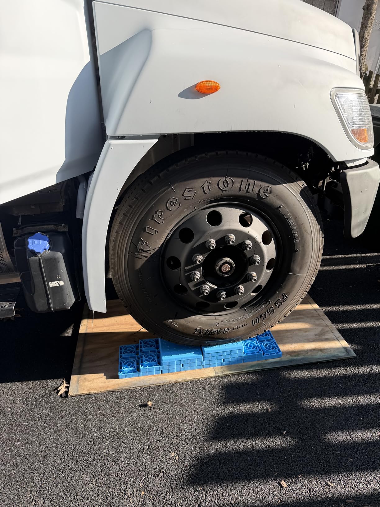 RVMATE 12 Pack RV Leveling Blocks, Heavy Duty Camper Leveling Blocks, Levelers for RVs, Great for Single and Dual Wheels customer photo 2