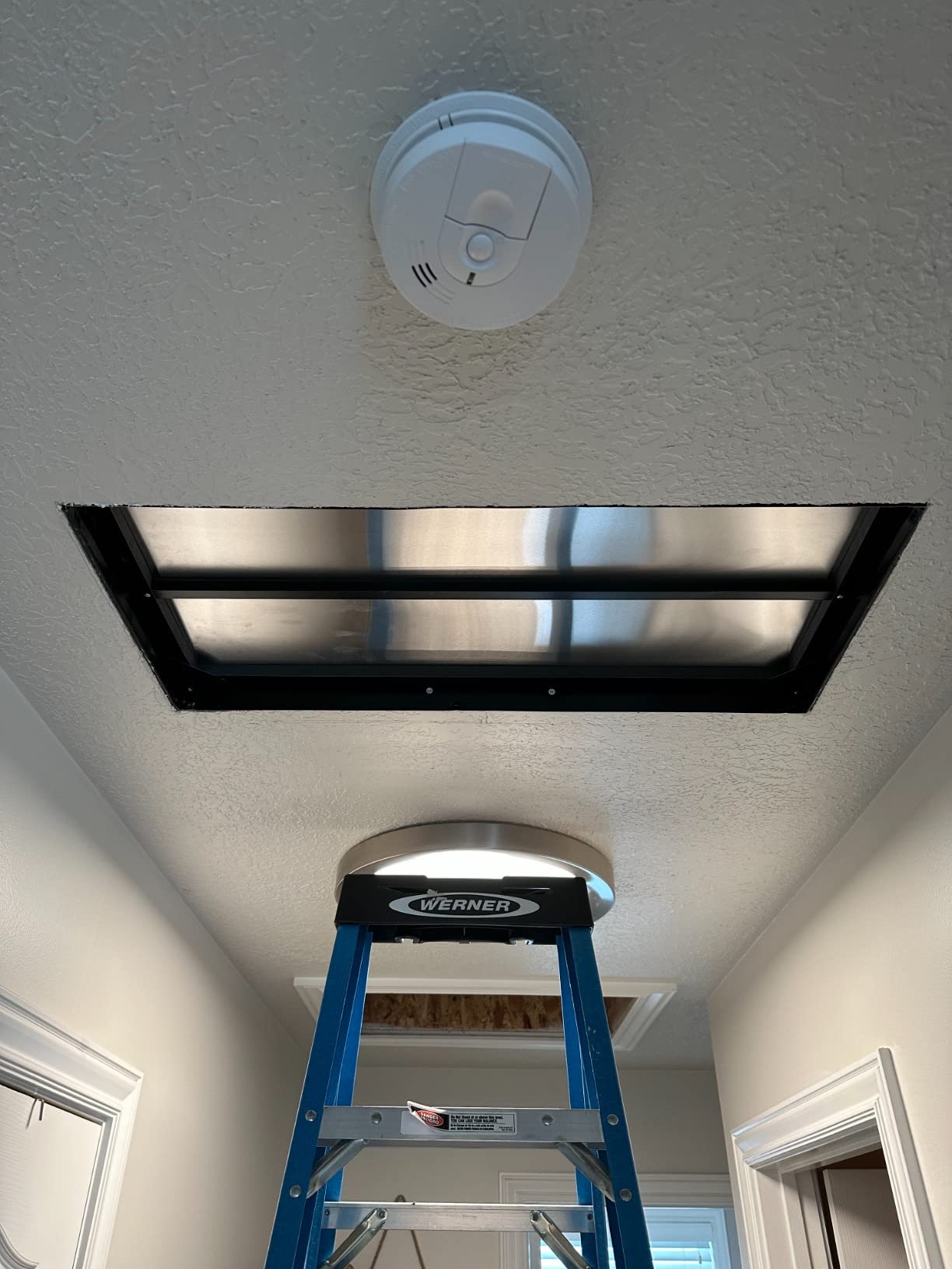 Quietcool QC ES-4700 RF Energy Saver Advanced Whole House Fan with Wireless Control - Up to 4195 CFM - As low as 75 watts - Two Speed - Covers up to 2,098 SQFT - 10 Year Warranty - Removable Grille customer photo 2