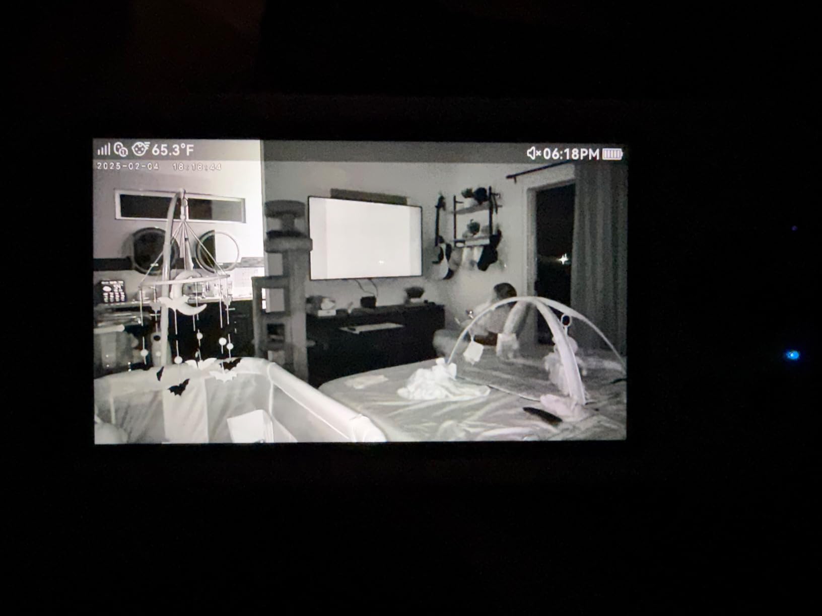 Momcozy BM04 Smart WiFi Baby Monitor with 2 Cameras, 5