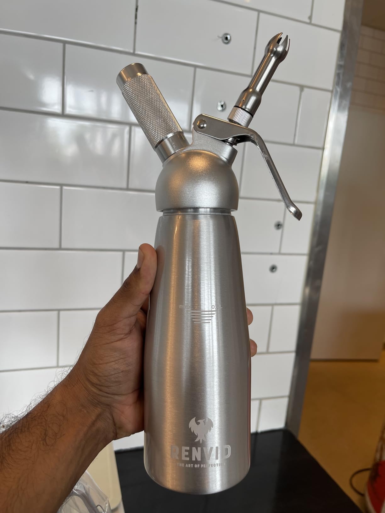 Professional Whipped Cream Dispenser-500mL Aluminium Whip Maker Canister with 2 Sets of Stainless Steel & Plastic Tips, Cleaning Brush & Mesh Storage Bag-Leak-Proof & Easy to Use for Homemade Desserts customer photo 1