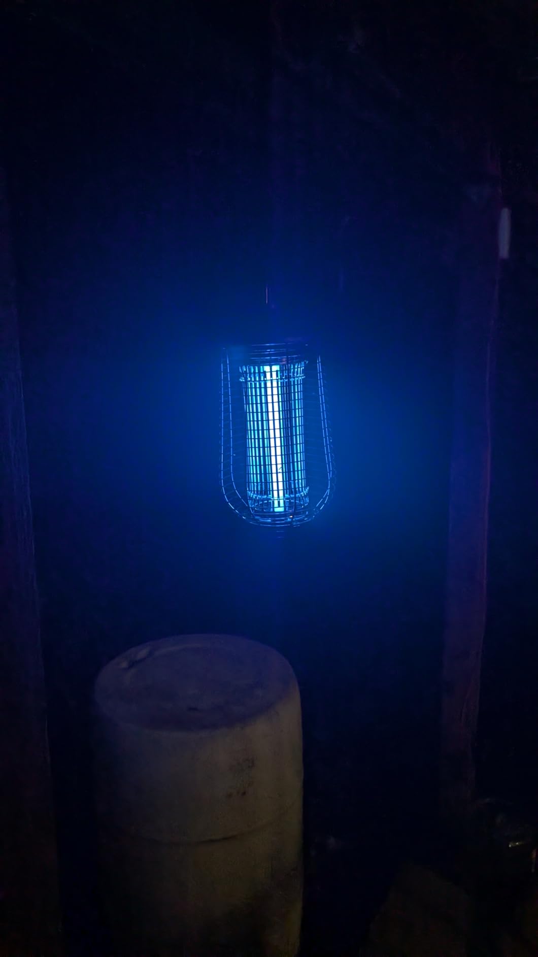Bug Zapper Indoor & Outdoor, 4200V Electric Mosquito Zapper, 10 Years Lifespan, 6.5ft Power Cord, Waterproof, Fly Trap Mosquito Trap, Fly Killer Fly Zapper for Home, Patio, Kitchen, Backyard, Camping customer photo 1