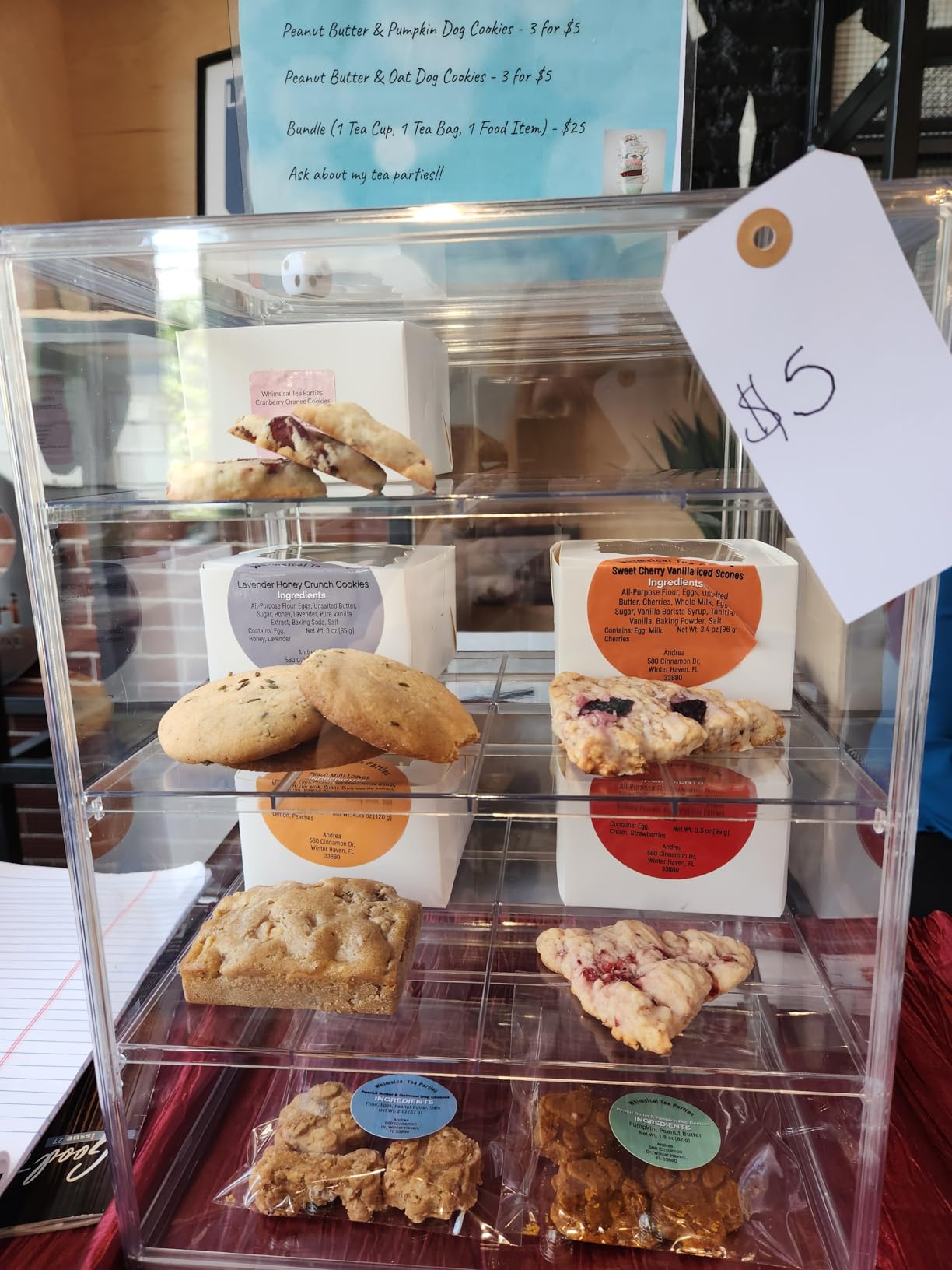 15.5 x 11.4 x 9.8 Inch 4-Tier-Party Display Case, Bakery Display Case Countertop,Adjustable Clear Bread Storage with Magnetic Door Bakery Pastry Display, Cookies and Donuts customer photo 2