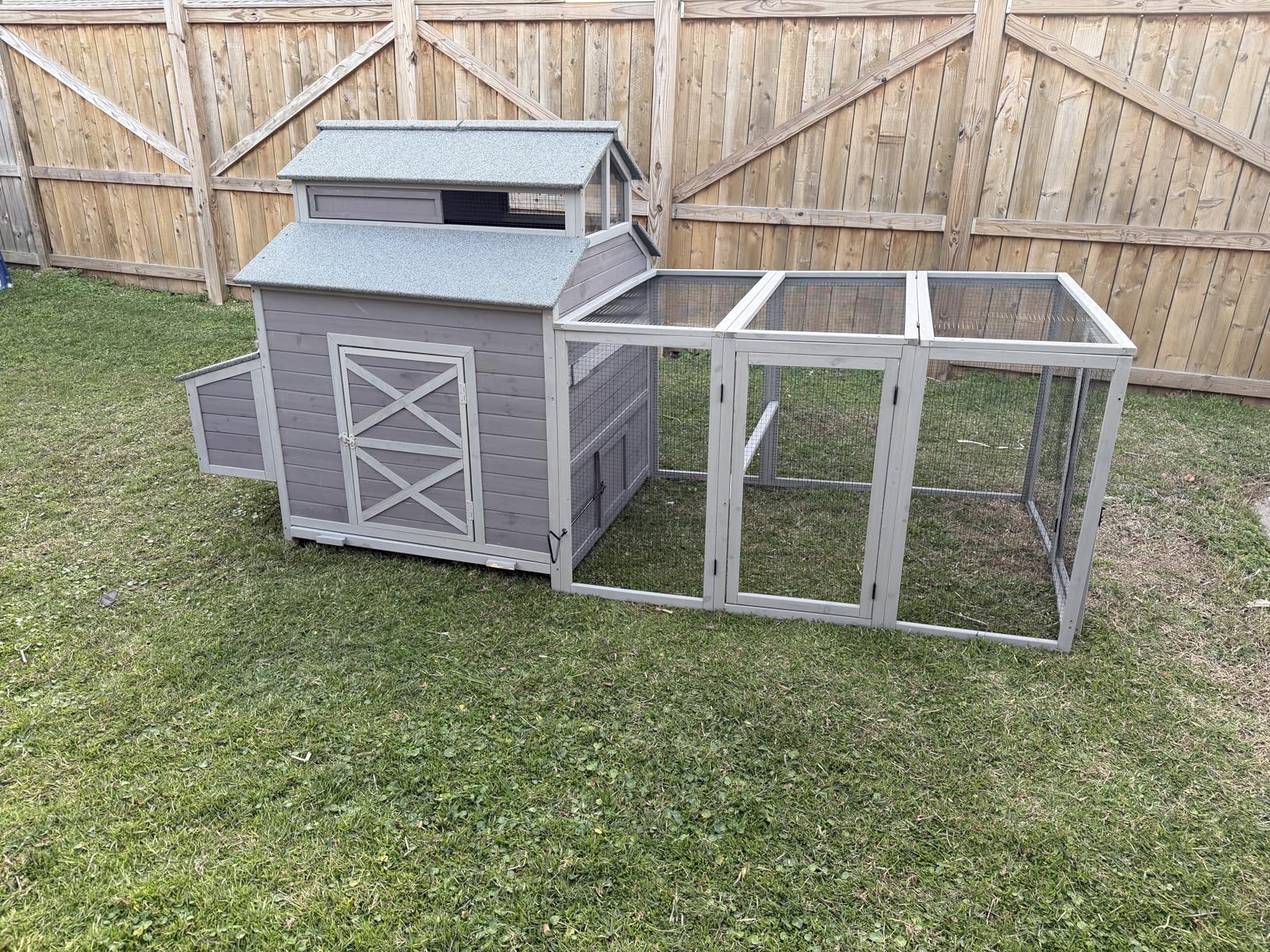 GUTINNEEN Chicken Coop Large Hen House for 8-10 Chickens Wooden Poultry Cage with Run and Nesting Box 115in customer photo 2