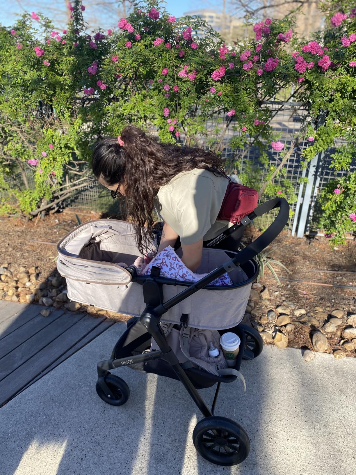 Evenflo Pivot Modular Travel System with LiteMax Preemie and Infant Car Seat customer photo 1