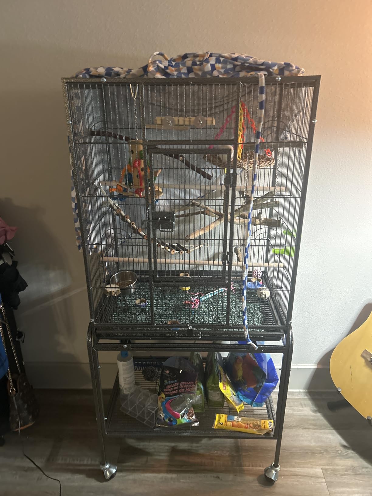 VINGLI 53-inch Bird Cage with Wheels, Durable Wrought Iron Parakeet Cage with Slide Out Tray customer photo 1