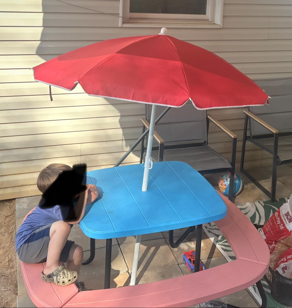 HONEY JOY Kids Picnic Table, 8 Person Toddler Outdoor Table and Chair Set, 4 Built-in Benches, Removable Umbrella, Metal Frame & HDPE Top, Children Outdoor Furniture for Backyard Patio Garden (Coffee) customer photo 2
