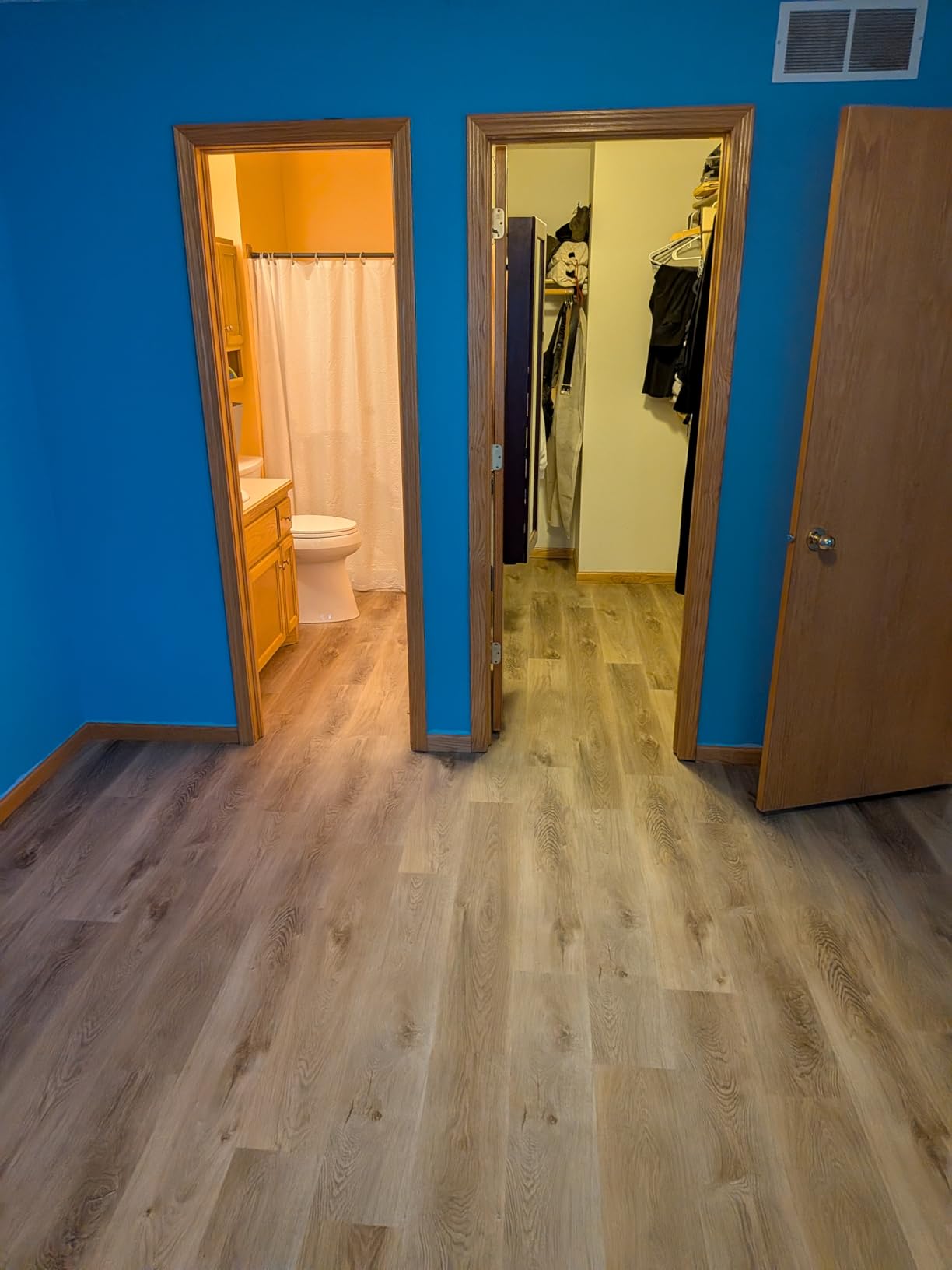 SPC Click Lock Luxury Vinyl Flooring Plank | 21.4 Sq.Ft | Thick 5 mm | Wood Floating LVP Floor Tile| 100% Waterproof |Rigid Core|Use for Indoor/Commercial/Office | (Umbrian Oak) customer photo 1