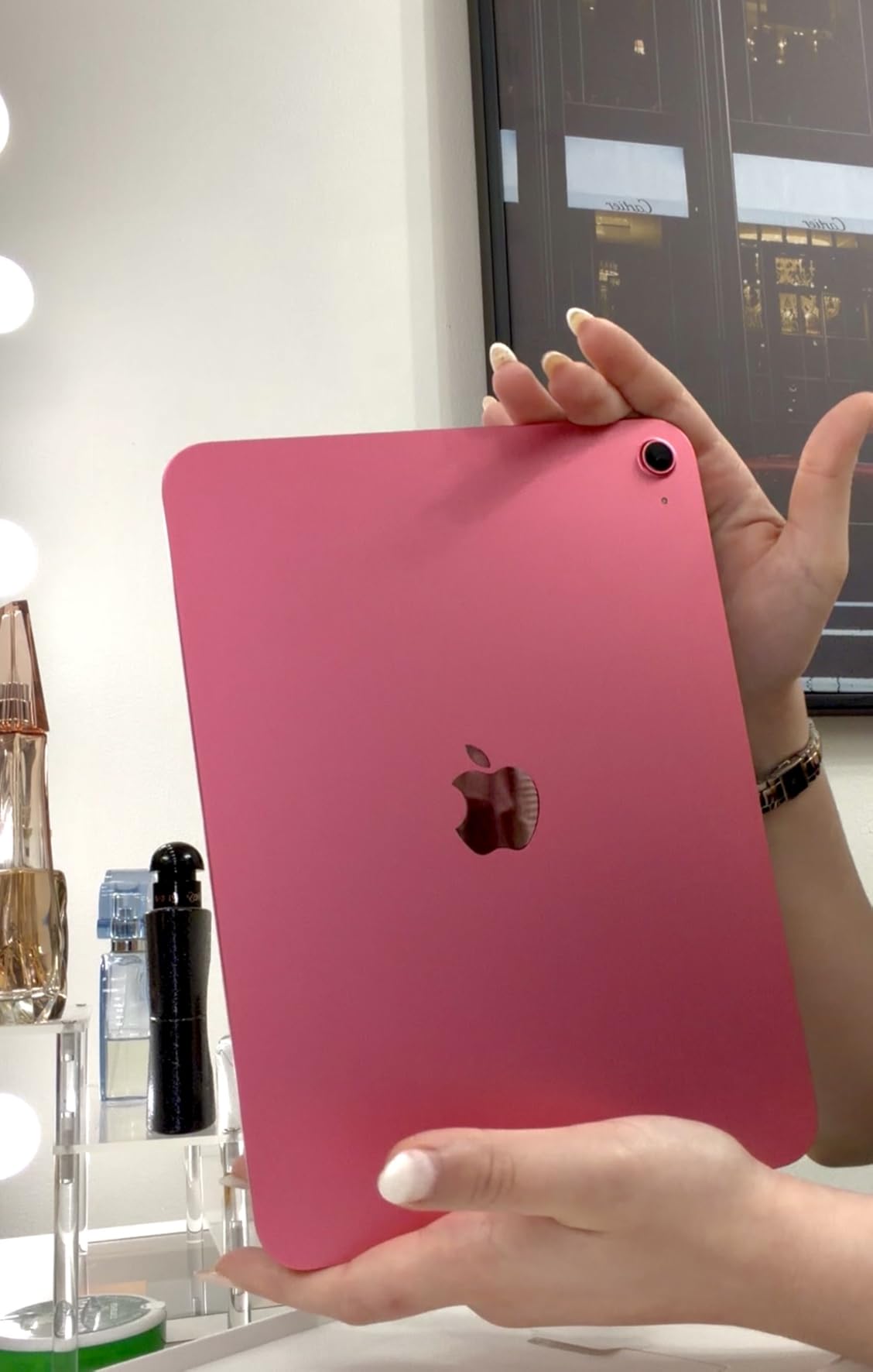 iPad 11-inch: A16 chip, 11-inch Model, Liquid Retina Display, 128GB, Wi-Fi 6, 12MP Front/12MP Back Camera, Touch ID, All-Day Battery Life - Pink customer photo 1
