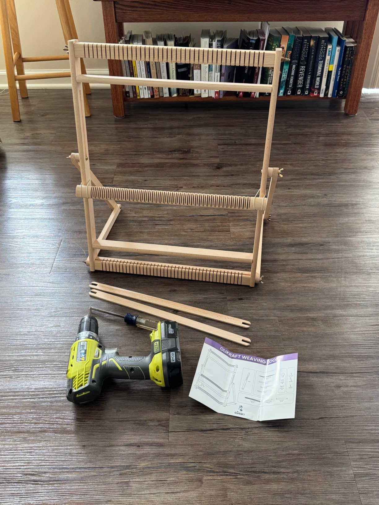 Olikraft Wooden Weaving Loom with Adjustable Stand - Small customer photo 2