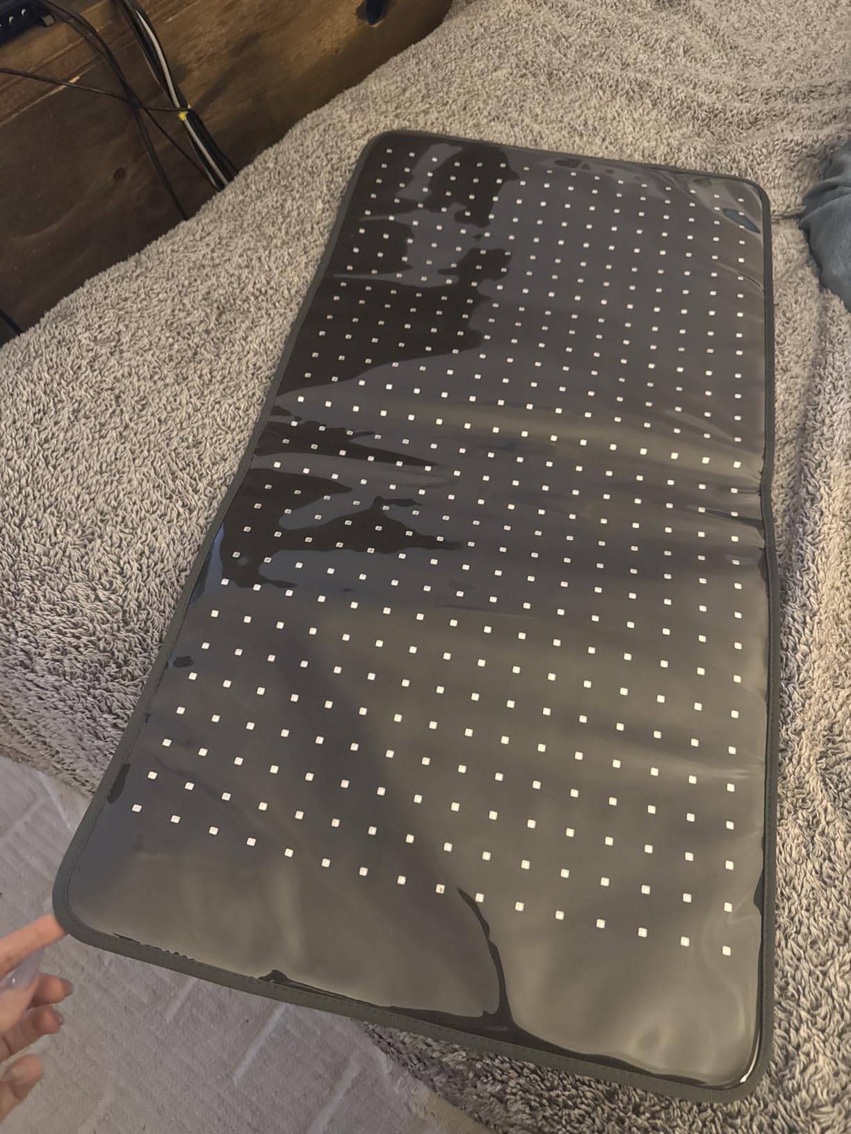 Comfytemp 33'' x 17'' Red Light Therapy Mat for Body, 480 LEDs Flexible Near Infrared Light Therapy Pad, 660nm & 850nm Light Blanket customer photo 1