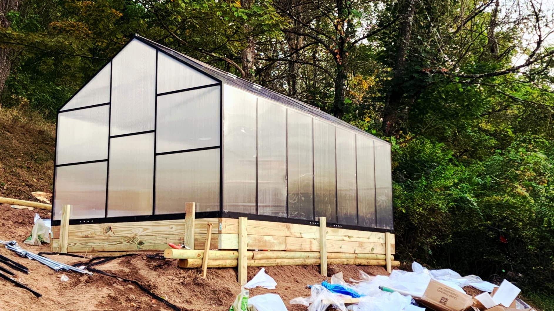6x8 FT Garden Greenhouse with Hygrometer, Polycarbonate Greenhouse with Heavy Duty Aluminum Frame, Quick Setup Plant Gardening Green Houses for Outside with Lockable Door & Vented Roof Window customer photo 1