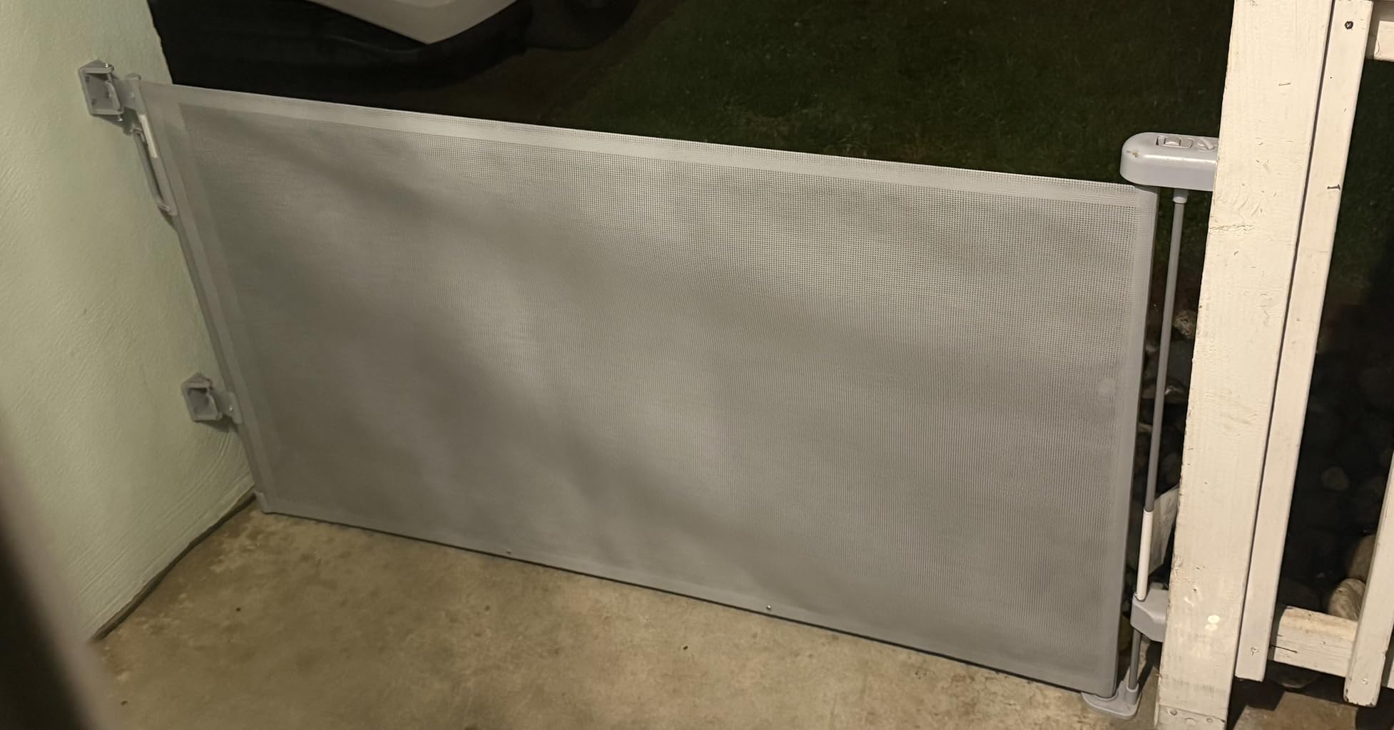 Retractable Baby Gate for Stairs, 55