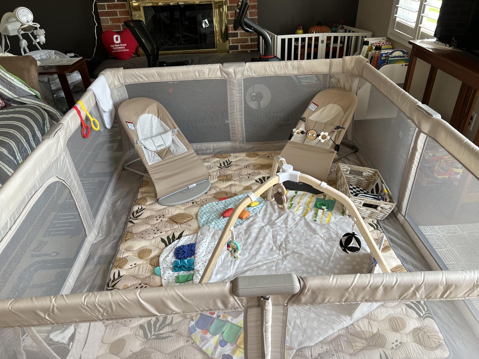 Sweeby Baby Playpen, 79x71 Inch Baby Gate Playpens for Babies and Toddlers, Extra Large Playpen with Door Play Yard for Fence Indoor and Outdoor Play Pen,Light Khaki customer photo 2