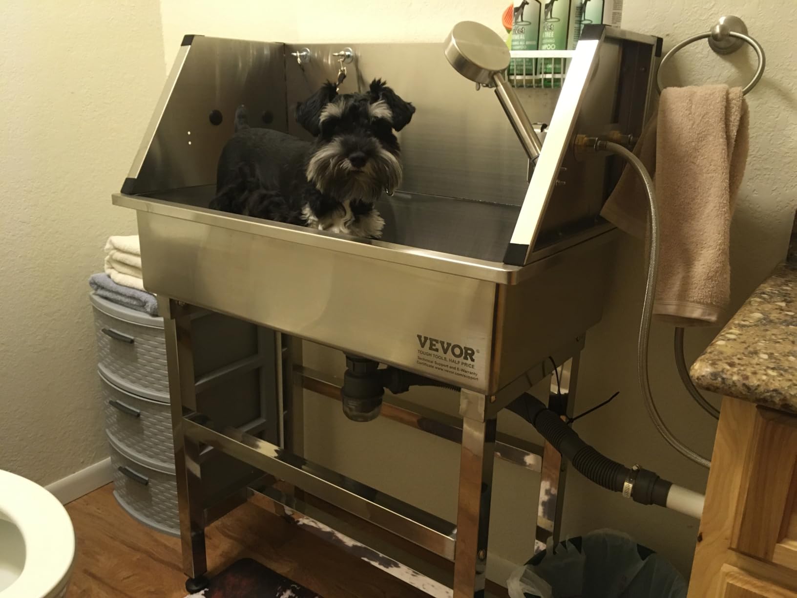 VEVOR 38 Inch Stainless Steel Dog Washing Station, Pet Grooming Tub with Hot & Cold Faucet, Showerhead, Home Wash Sink, Fits Small and Medium Cats and Dogs, Non-Slip Stairs (Left Door) customer photo 2