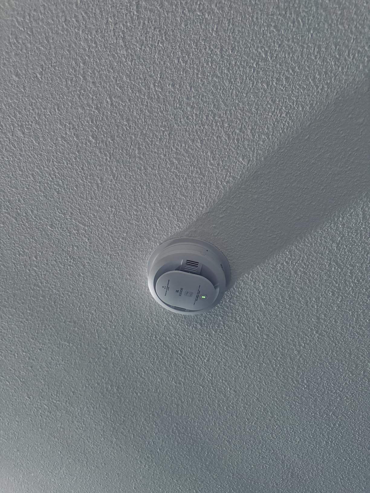 Kidde Smart Smoke and Carbon Monoxide Detector, Ring App Enabled for Real-Time Notifications, Hardwired Alarm with AA Backup Battery customer photo 1