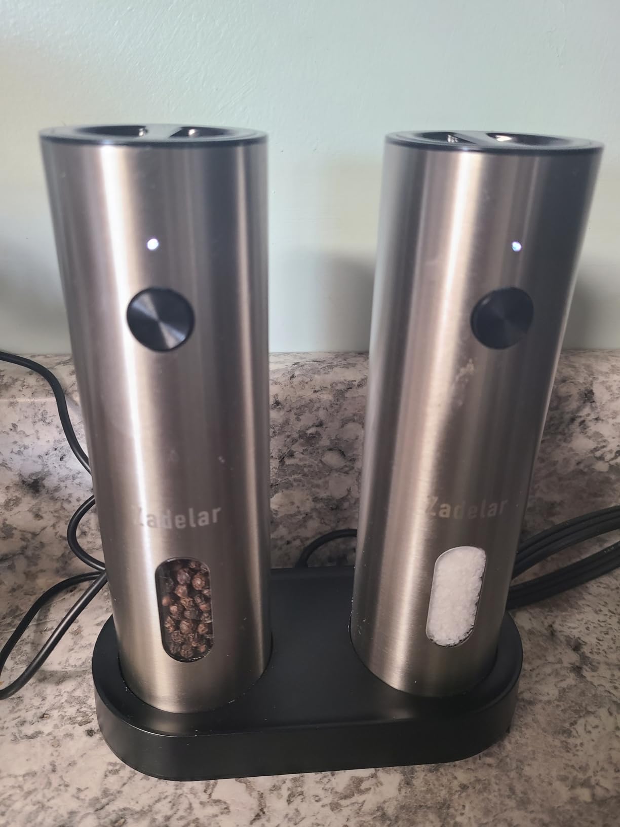 Salt and Pepper Grinder Set Electric, Rechargeable Salt and Pepper Shakers Stainless Steel with USB C Dual Charging Base, Upgraded Large Capacity, Adjustable Coarseness, LED Light customer photo 1