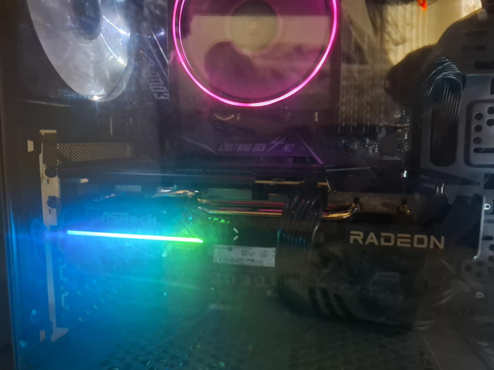 ASRock Radeon RX 9060 XT Challenger 16GB GDDR6 OC Graphics Card | 3300 MHz Boost | Dual Fan | 0dB Cooling | Metal Backplate | PCIe 5.0 | DisplayPort 2.1a, HDMI 2.1b customer photo 1