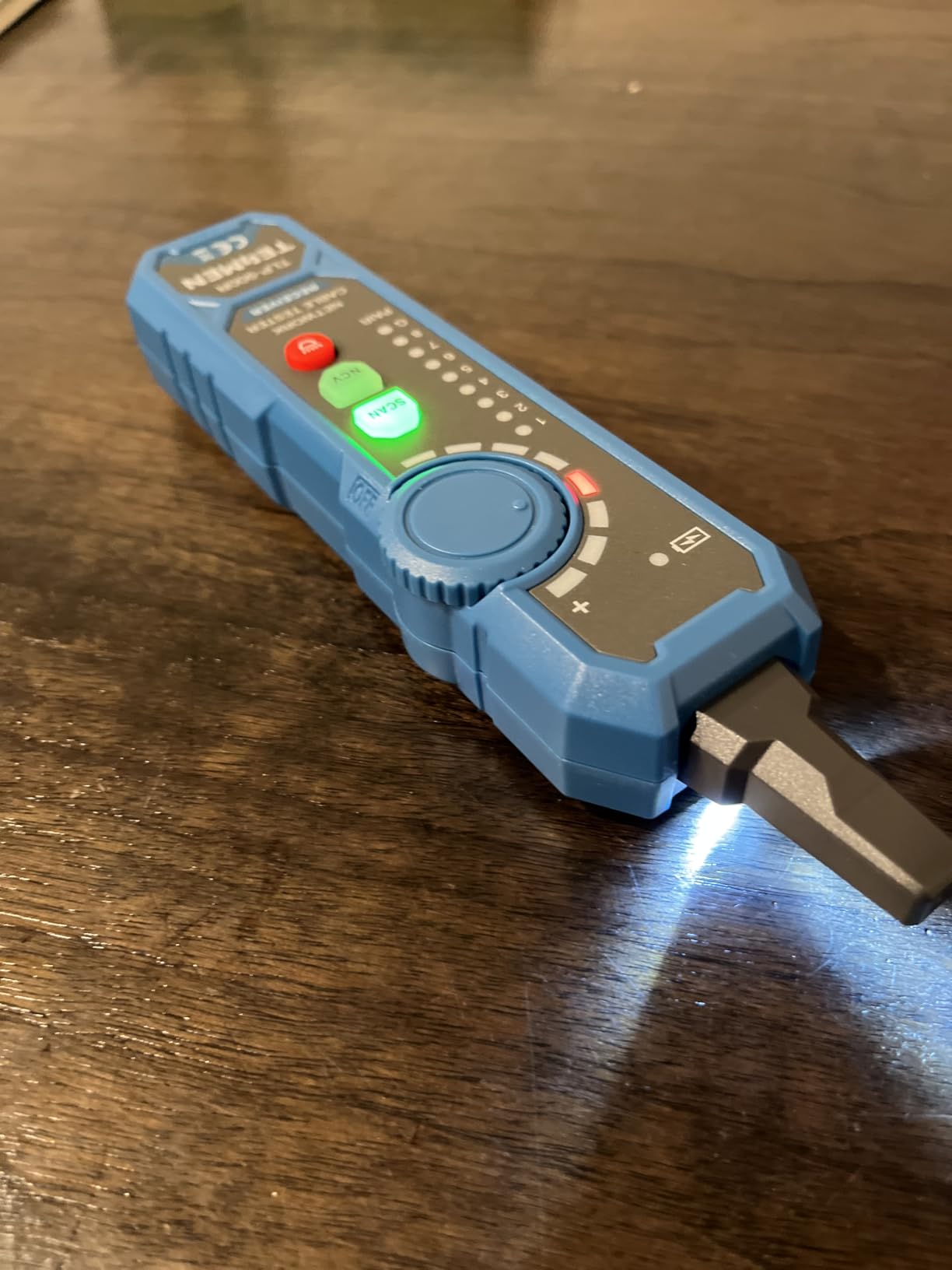 TESMEN TLP-900AR Network Cable Tester, RJ11 RJ45, for CAT5/6/POE/STP, Multi-function Cable Tracer with Pairing, Continuity, QC&NCV customer photo 2