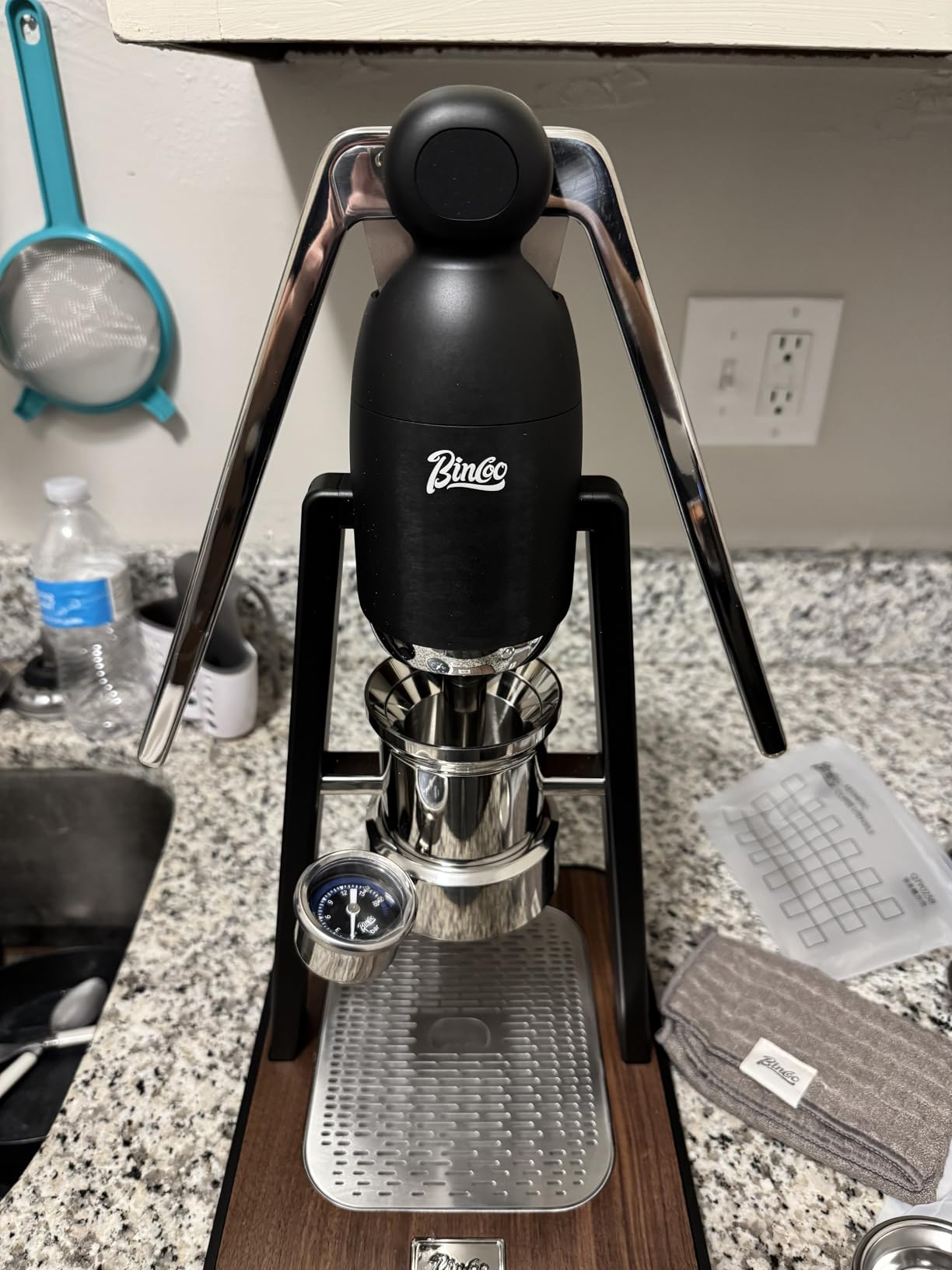 Bincoo Manual Espresso Maker Set with 12Bar Pressure Profiling and Dual-Lever customer photo 1