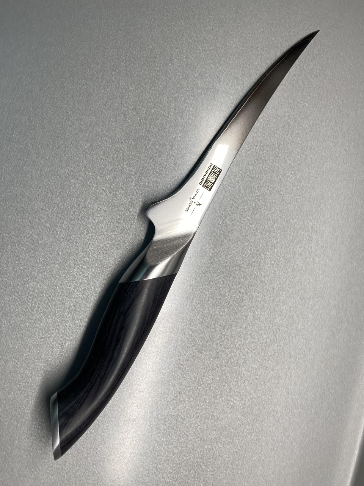 HOSHANHO Fillet Knife 9 Inch, Super Sharp Boning Knife in High Carbon Stainless Steel, Professional Japanese Fish Knives for Meat Poultry Cutting customer photo 2