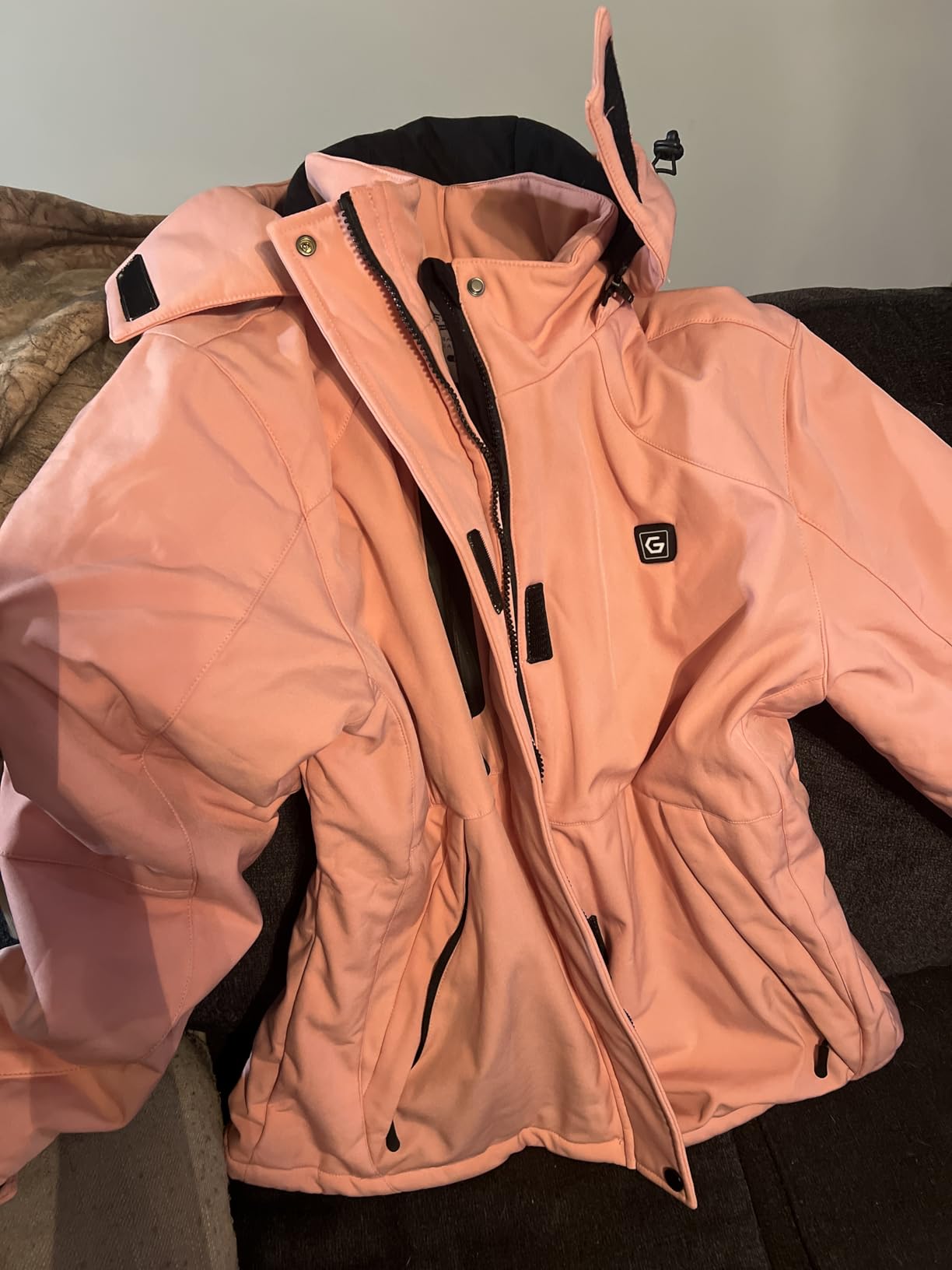 VERGOO Graphene Heated Waterproof Jackets for Women with Hood Included 18400mAh Battery Pack customer photo 1