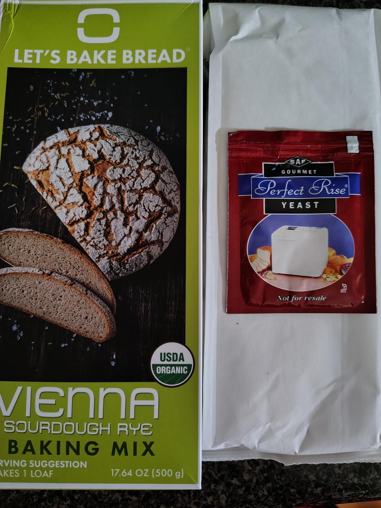 Let's Bake Bread Organic Bagel Mix - Make Chewy, Golden Bagels at Home | USDA Organic, Non-GMO, No Additives - 17.64 oz (1 Pack) customer photo 1