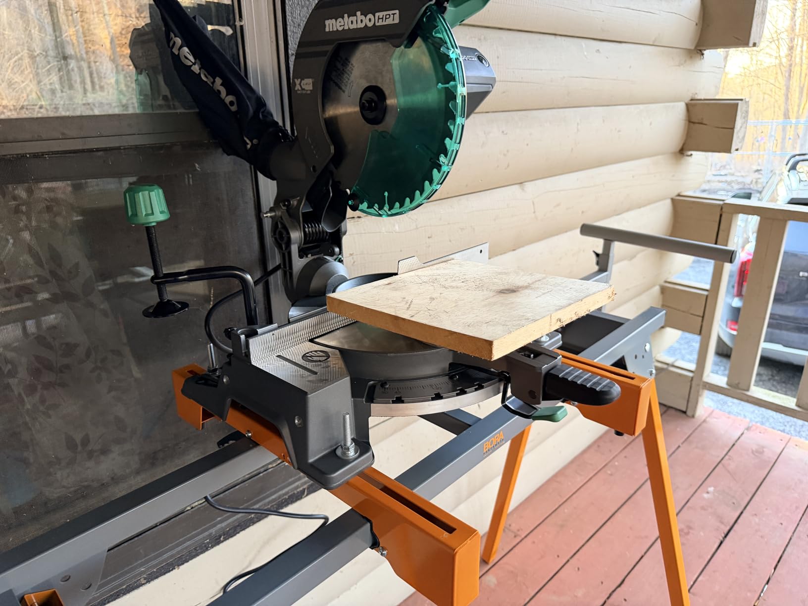 Metabo HPT 10-Inch Single Bevel Compound Miter Saw, 15-Amp Power Saw with Xact Cut Shadow Line, Precision Miter Angles, Single Bevel 0-45°, 40T TCT Miter Saw Blade, Lightweight Design, C10FCG2 customer photo 2