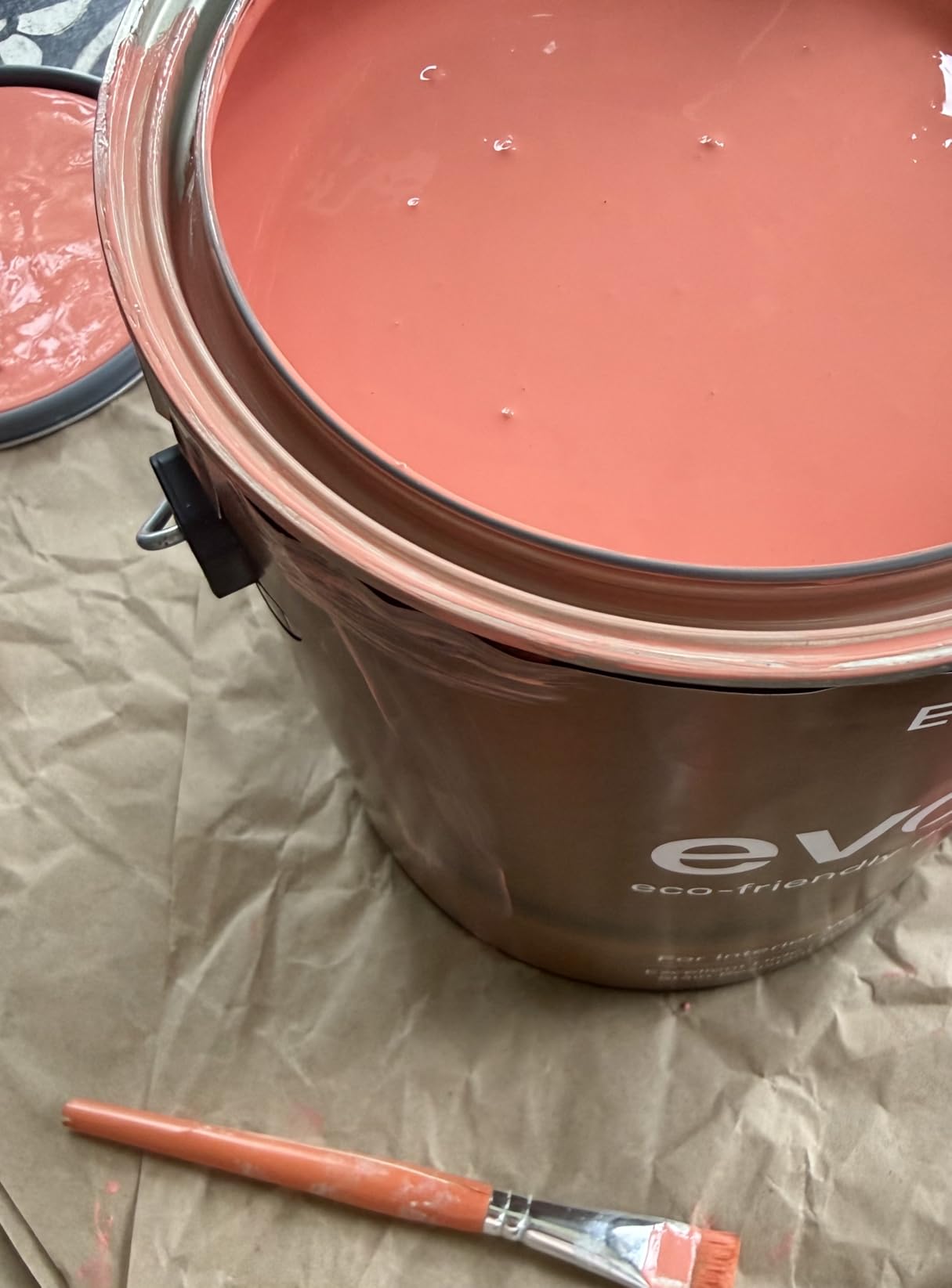 EVOLVE Interior Paint & Primer, Eggshell (Black Iron), 1 Gallon - One-Coat Coverage customer photo 1
