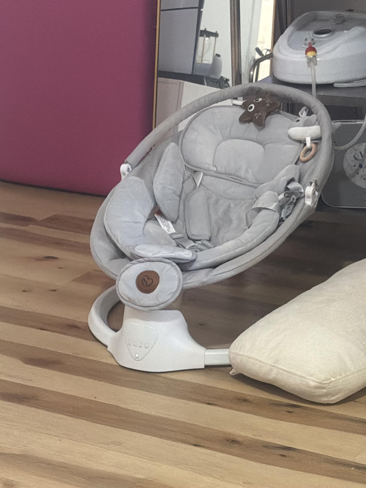 Baby Swings for Infants, FasonBaby Electric Baby Swing with 10 Preset Melodies, 5 Speeds, Remote Control and Bluetooth - Portable Infant Swing for Indoor and Outdoor (Beige) customer photo 1