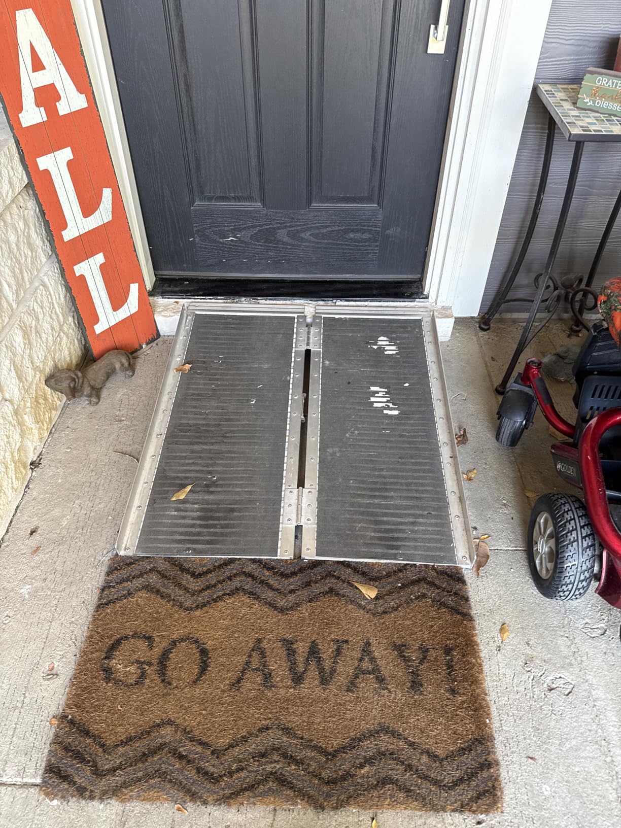 FACHNUO 12 Feet Wheelchair Ramp with Support Legs, Folded Aluminum Handicap Ramps, Portable Detachable Wheel Chair Ramp for Home Steps, Stairs, Entry, Threshold, Doorways, 800LBS Capacity customer photo 1