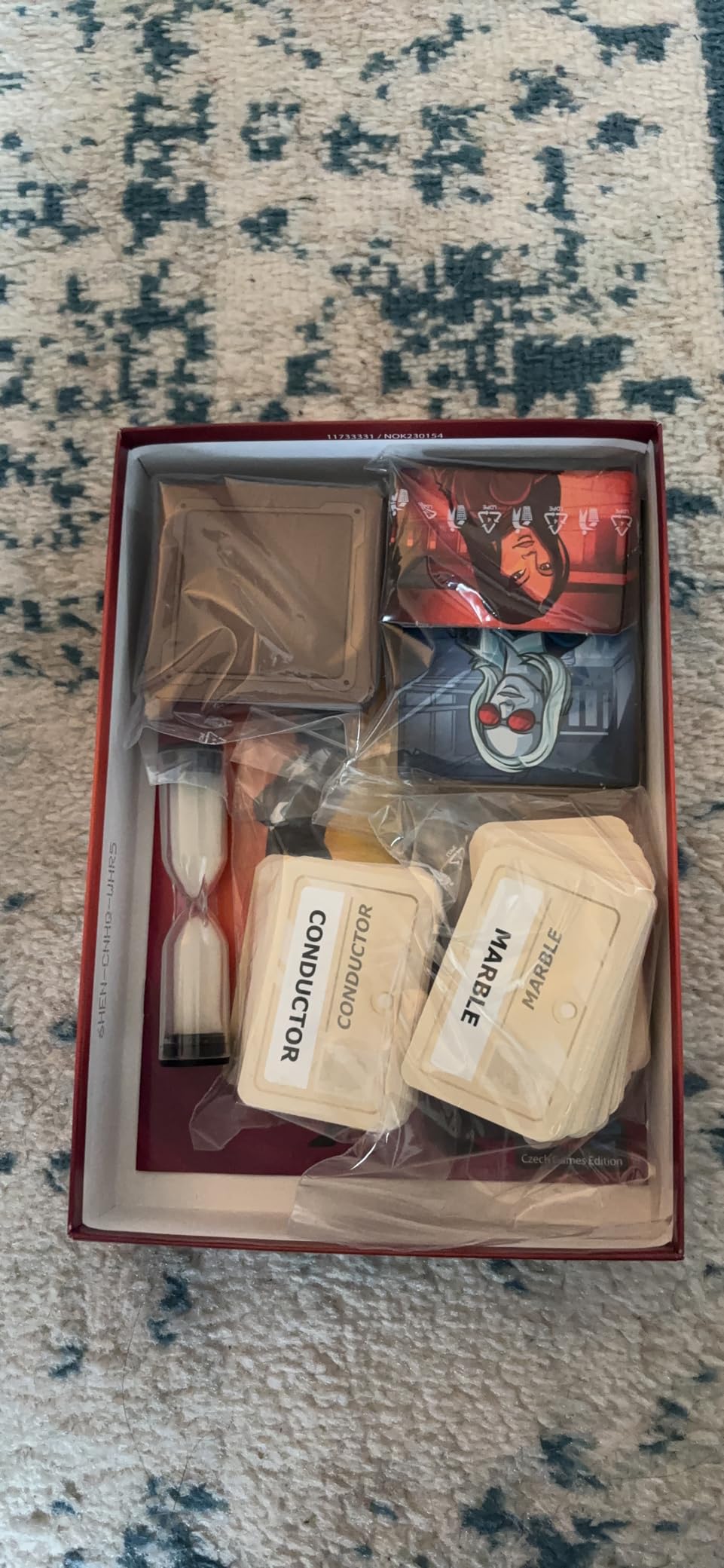 CGE Codenames Board Game (2nd Edition) The Top Secret Word Association Party Game customer photo 1