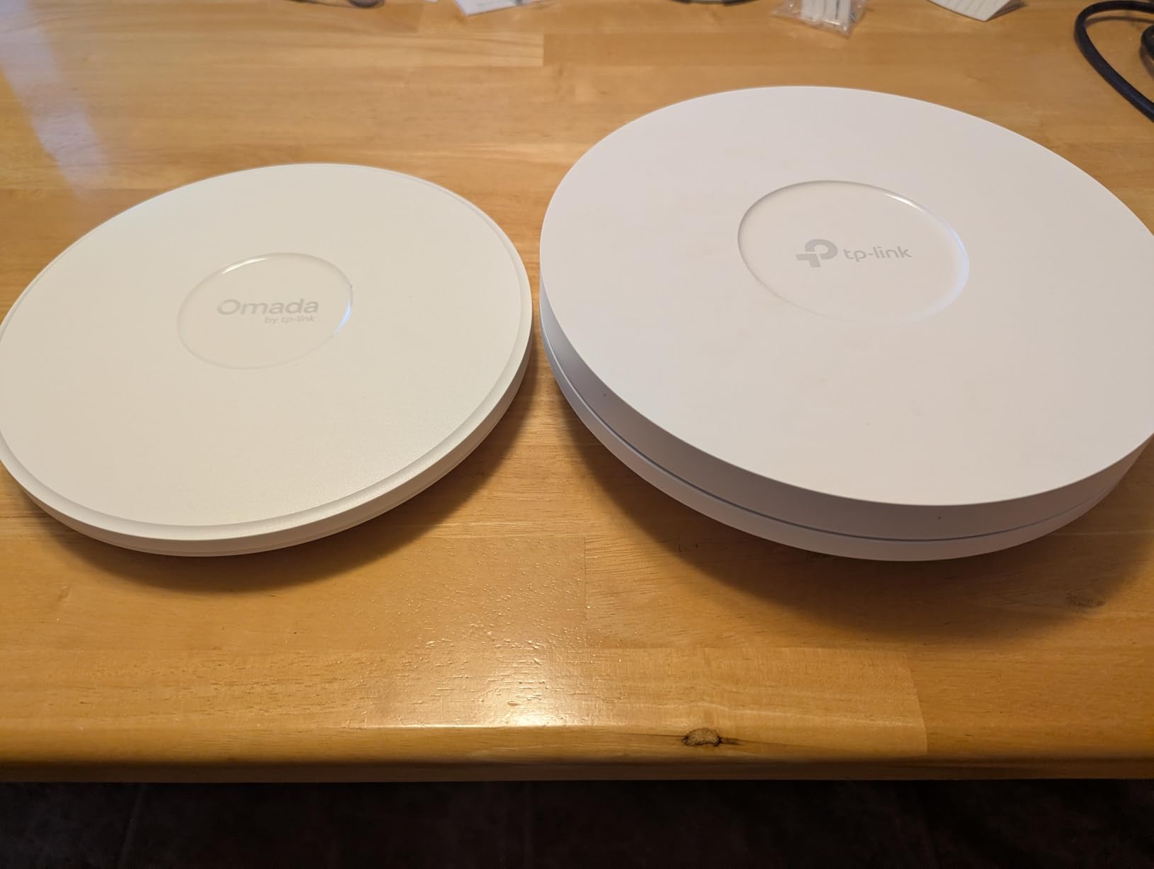 TP-Link Omada WiFi 7 Wireless Access Point - BE11000 Tri-Band, 2.5G Port, PoE+ or DC Powered, DC Adapter Included, 5yr Warranty, Captive Portal, Mesh, WPA3, Roaming, Business WiFi Experience(EAP770) customer photo 2