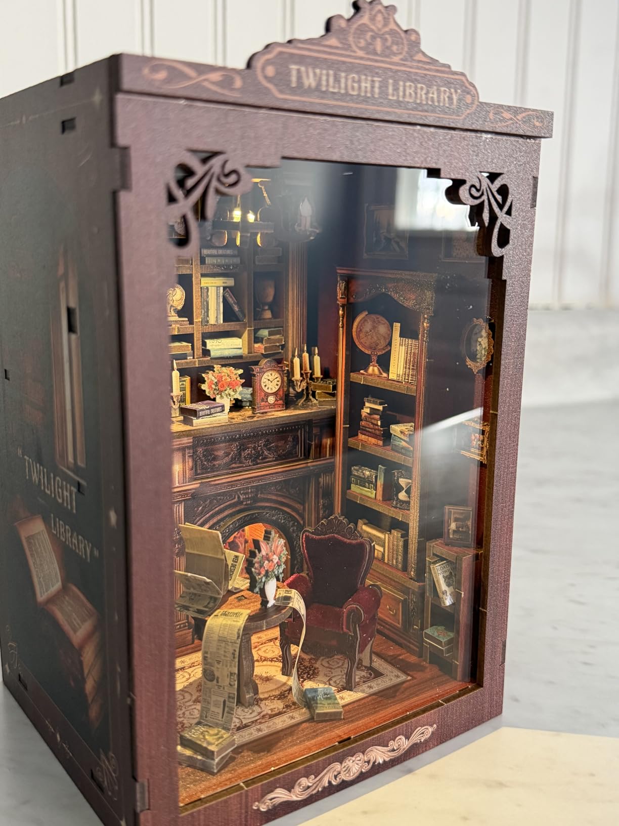 ISSEVE Book Nook Kit - Corner Tavern customer photo 1