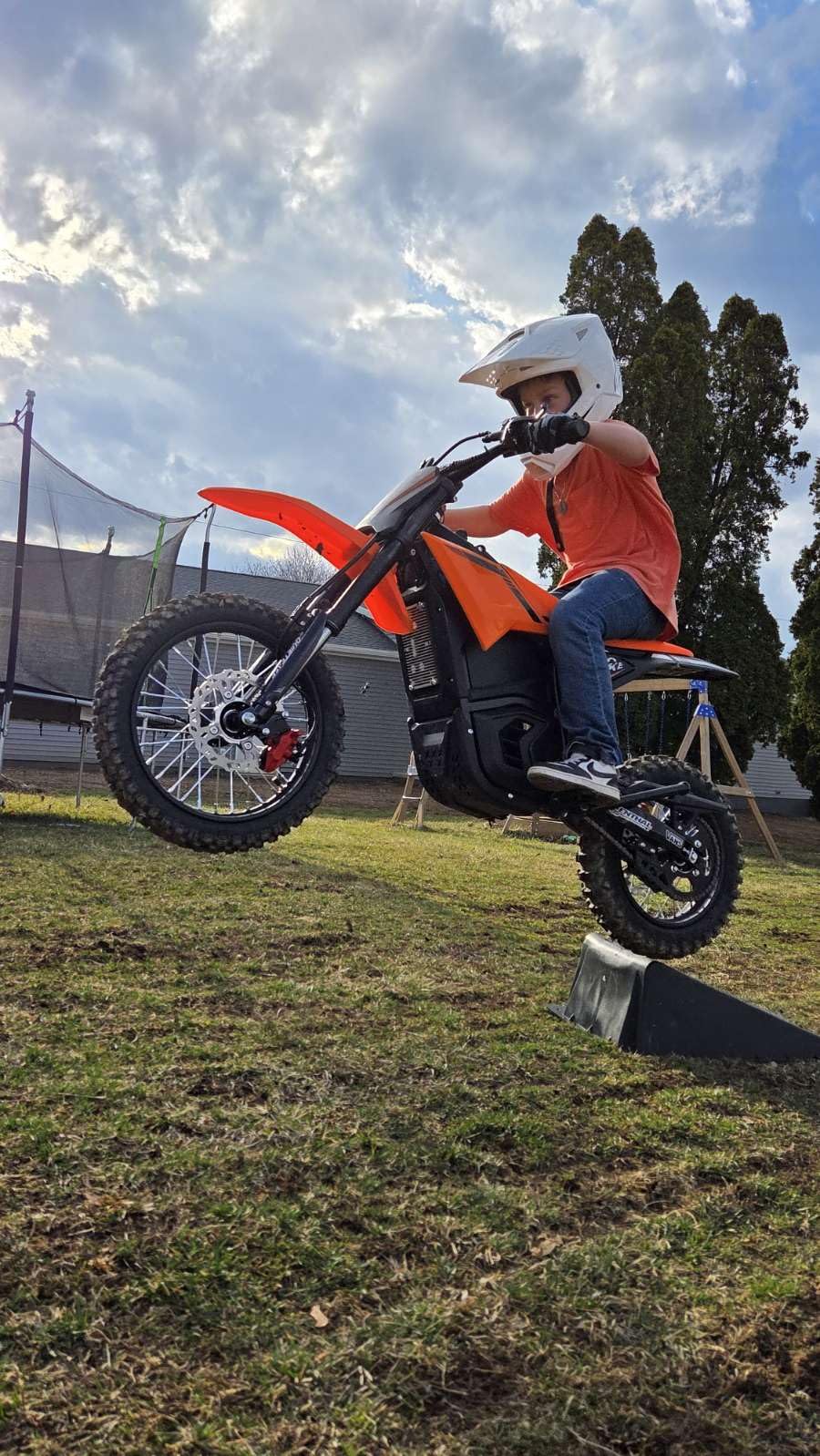 Electric Dirt Bike for Adults Teens, 3000W Brushless 220Nm Motor - 45° Slope, 38 MPH, 48V/23.4Ah Removable Battery, Dual Hydraulic Brakes & Full Suspension Electric Motorcycle for Age 13+ customer photo 1