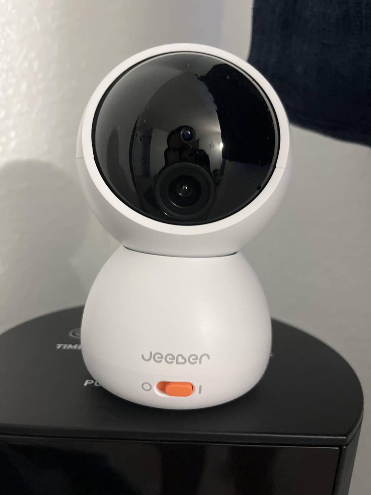 1080P WiFi Baby Monitor with 2 Camera and Audio, Pan-Tilt-Zoom Video Camera, 4'' IPS Screen, HD Night Vision, Motion & Cry Detection, 360° View, Temperature Sensor, Feeding Reminder, Lullabies customer photo 2