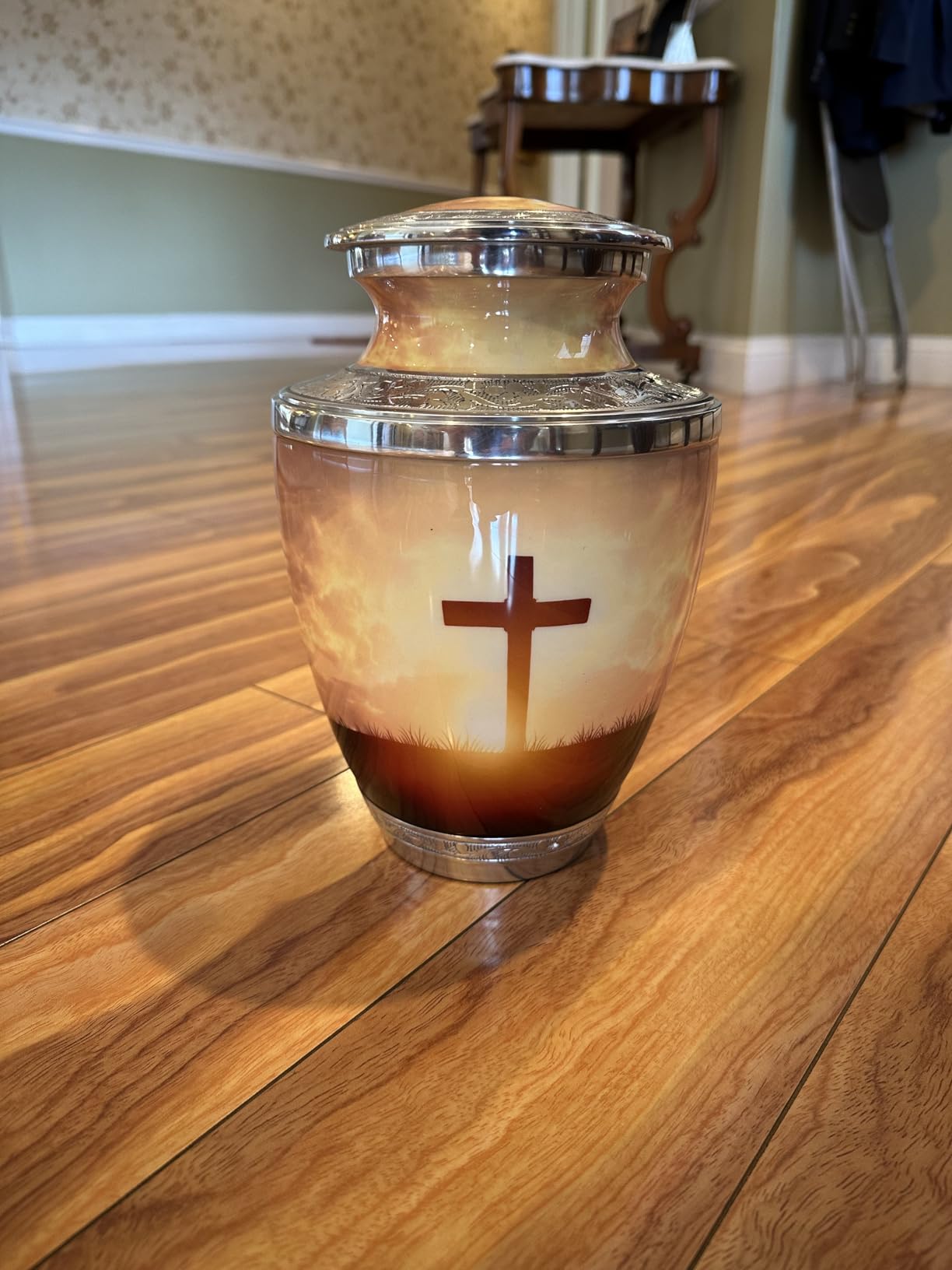 Transcendent Cross Urn for Ashes Adult Male/Female, Cremation Urns for Human Ashes Adult Man/Woman, 200 Cubic Inch Capacity customer photo 1